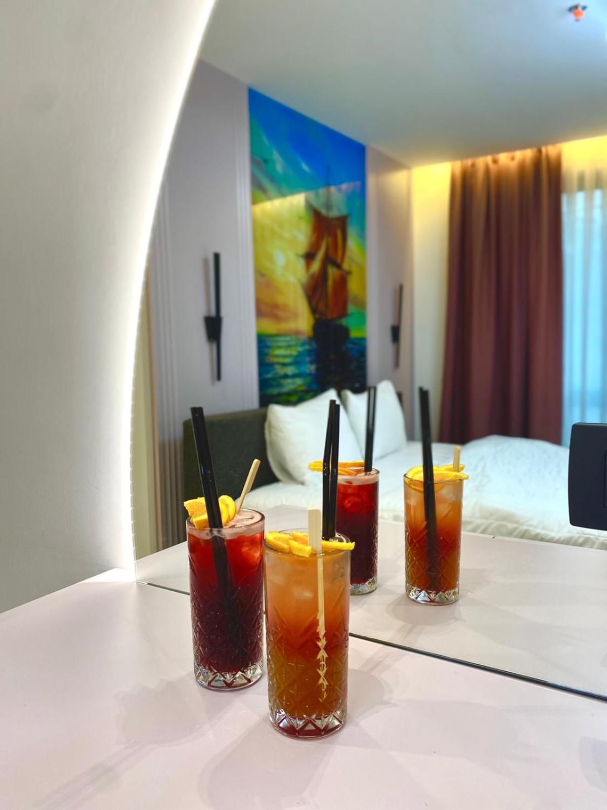 King Room with Sea View - Photo 4