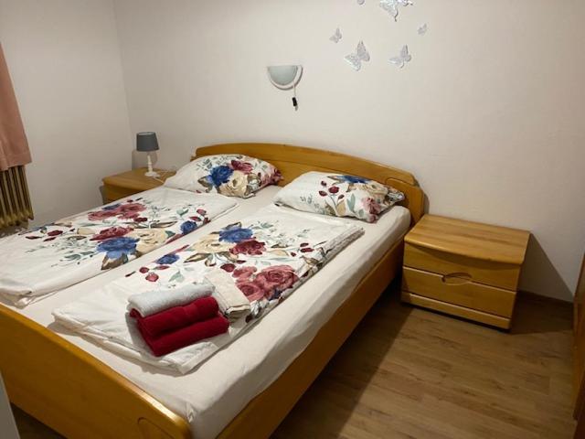 Three-Bedroom House - Photo 11