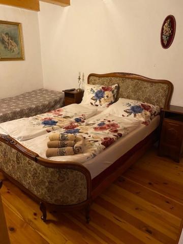 Four-Bedroom Apartment - Photo 8