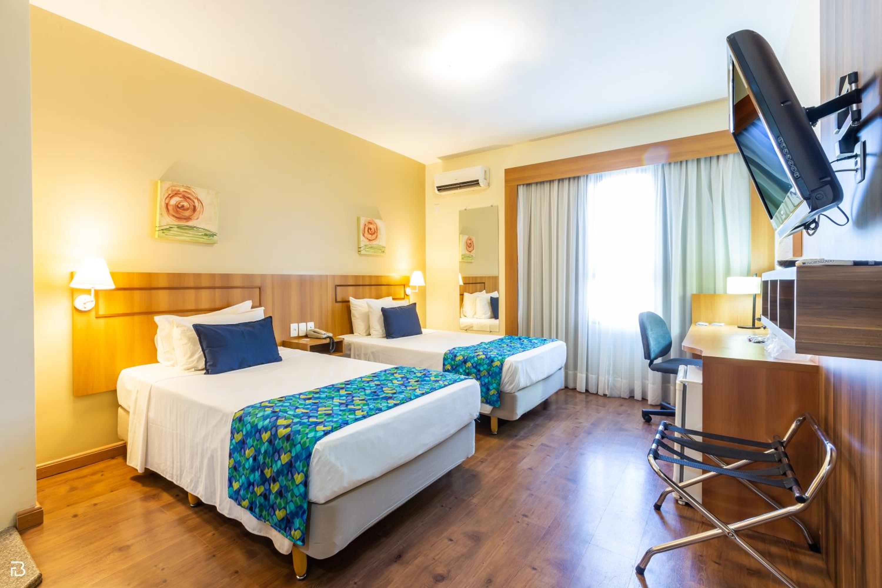 Deluxe Twin Room photo 1