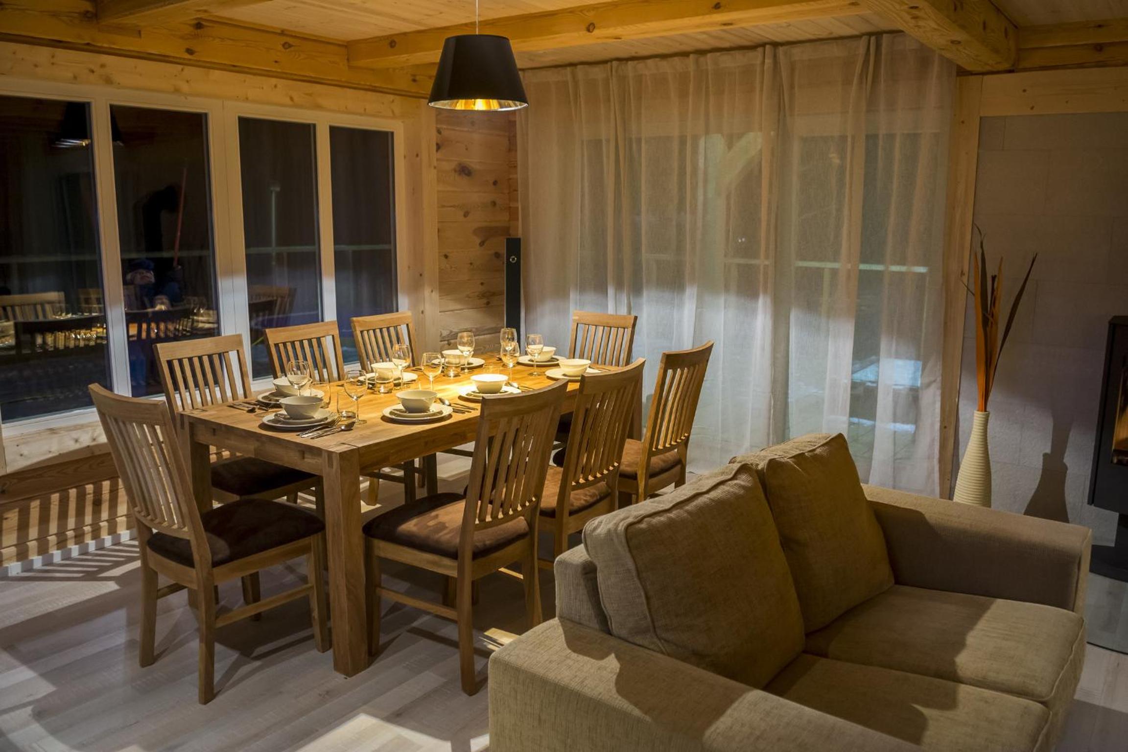 Four-Bedroom House - Photo 9