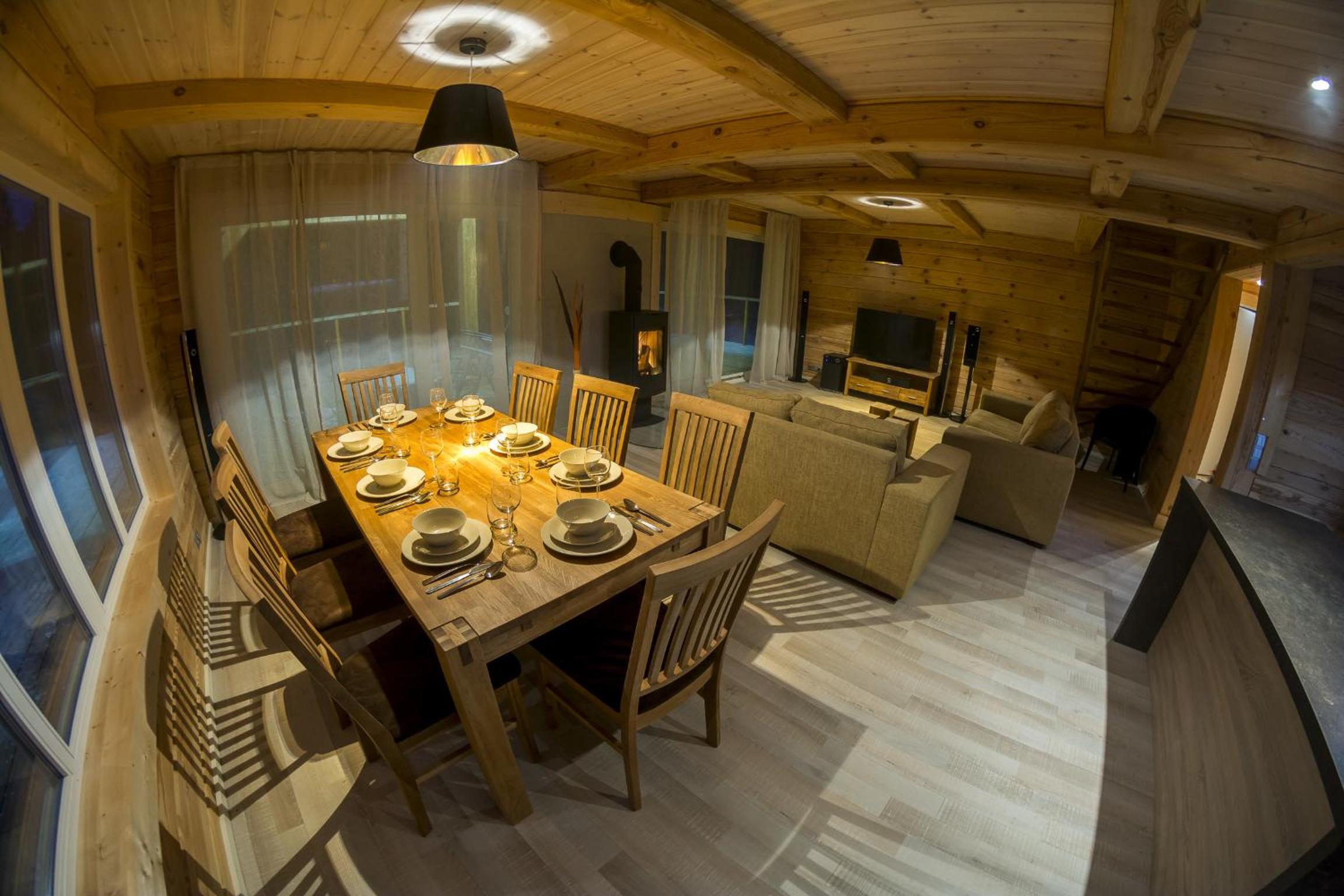 Four-Bedroom House - Photo 11