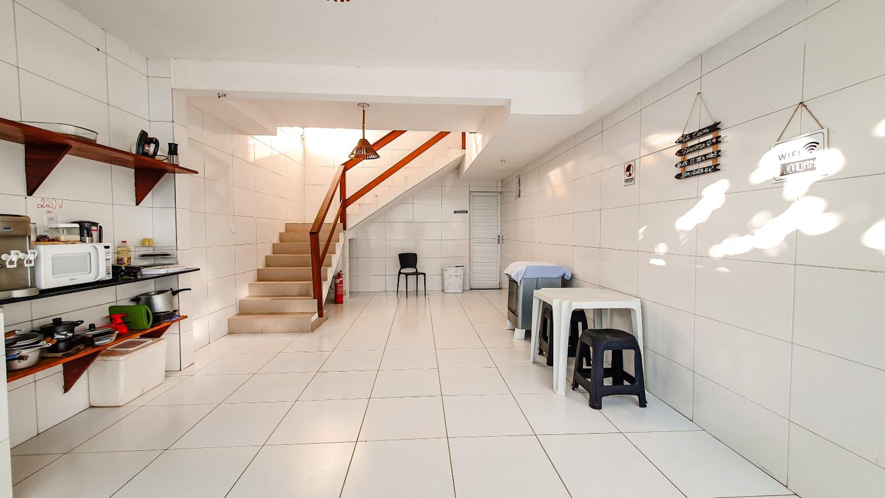 Standard Suite - Photo 10