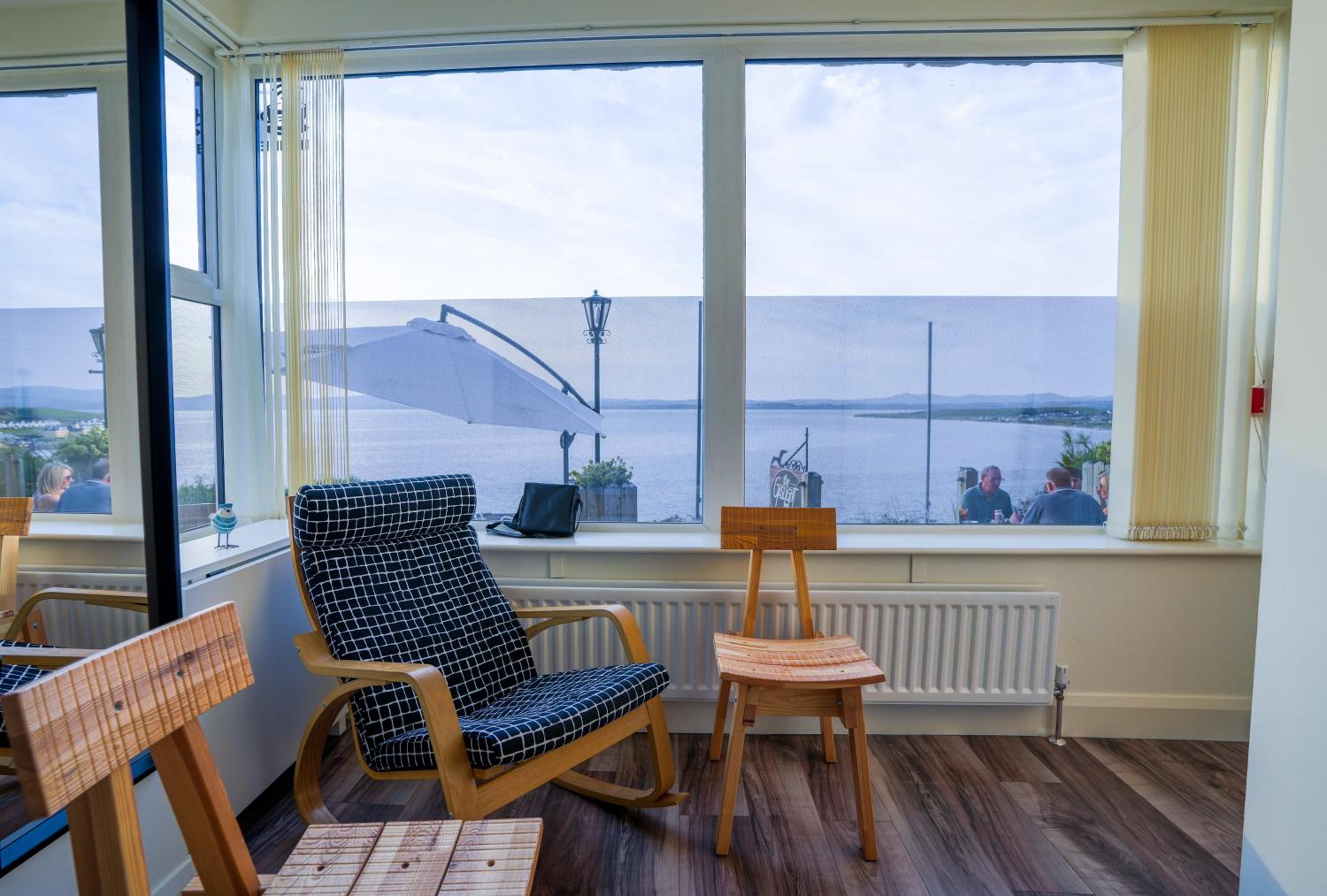 Studio Apartment with Sea View photo 2
