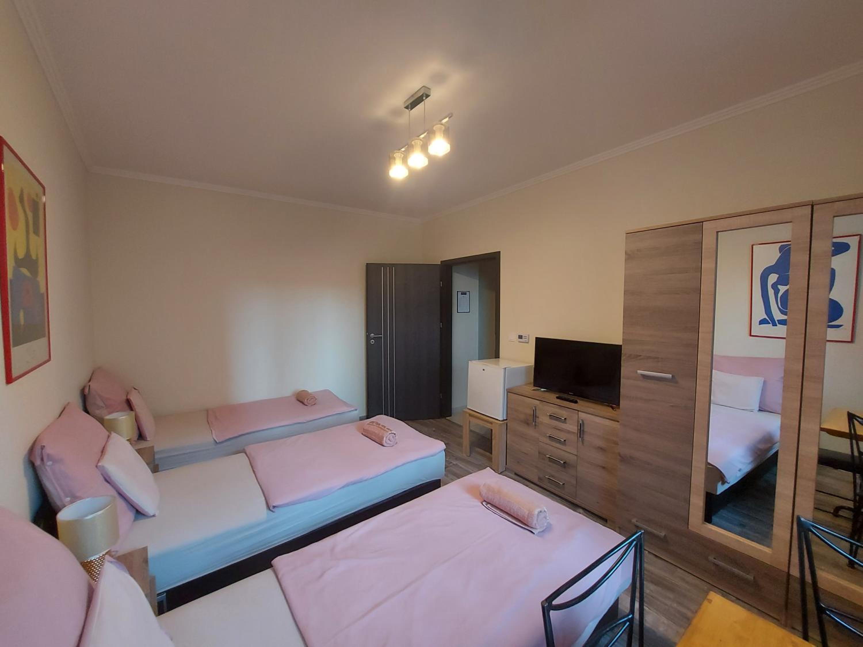 Triple Room with Bath