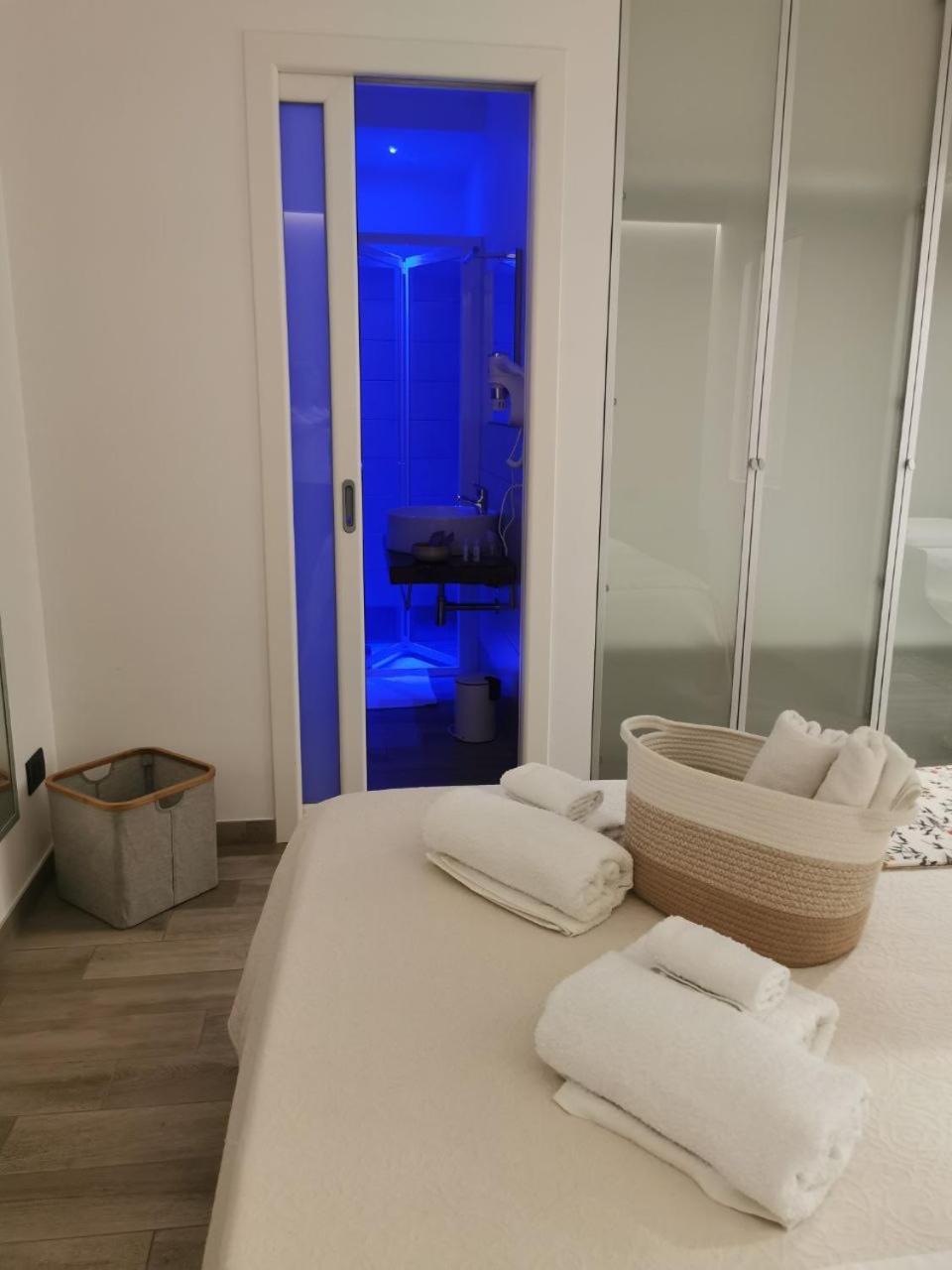 One-Bedroom Apartment - Photo 14