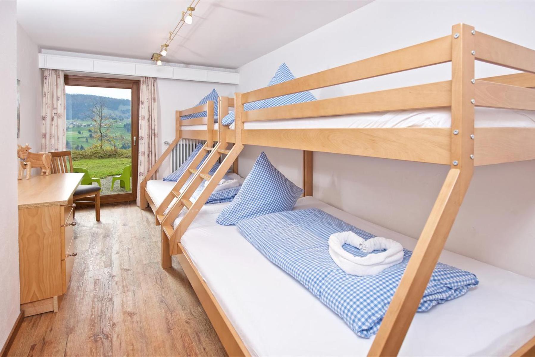 4-Rooms Apartment with 2 Terraces and Mountain View - Photo 3