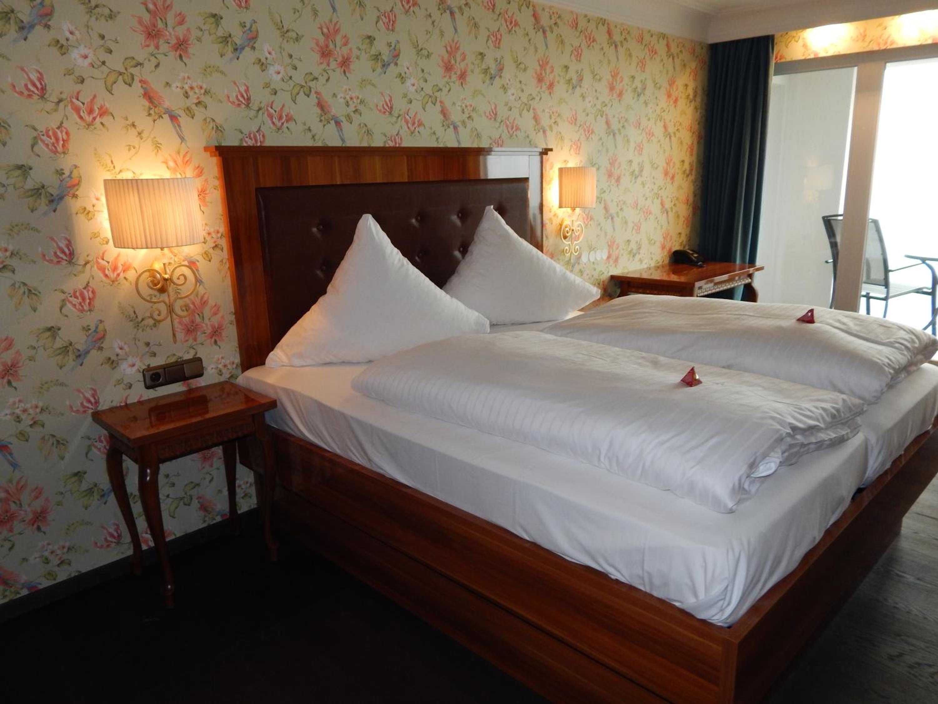 Suite - Photo 3