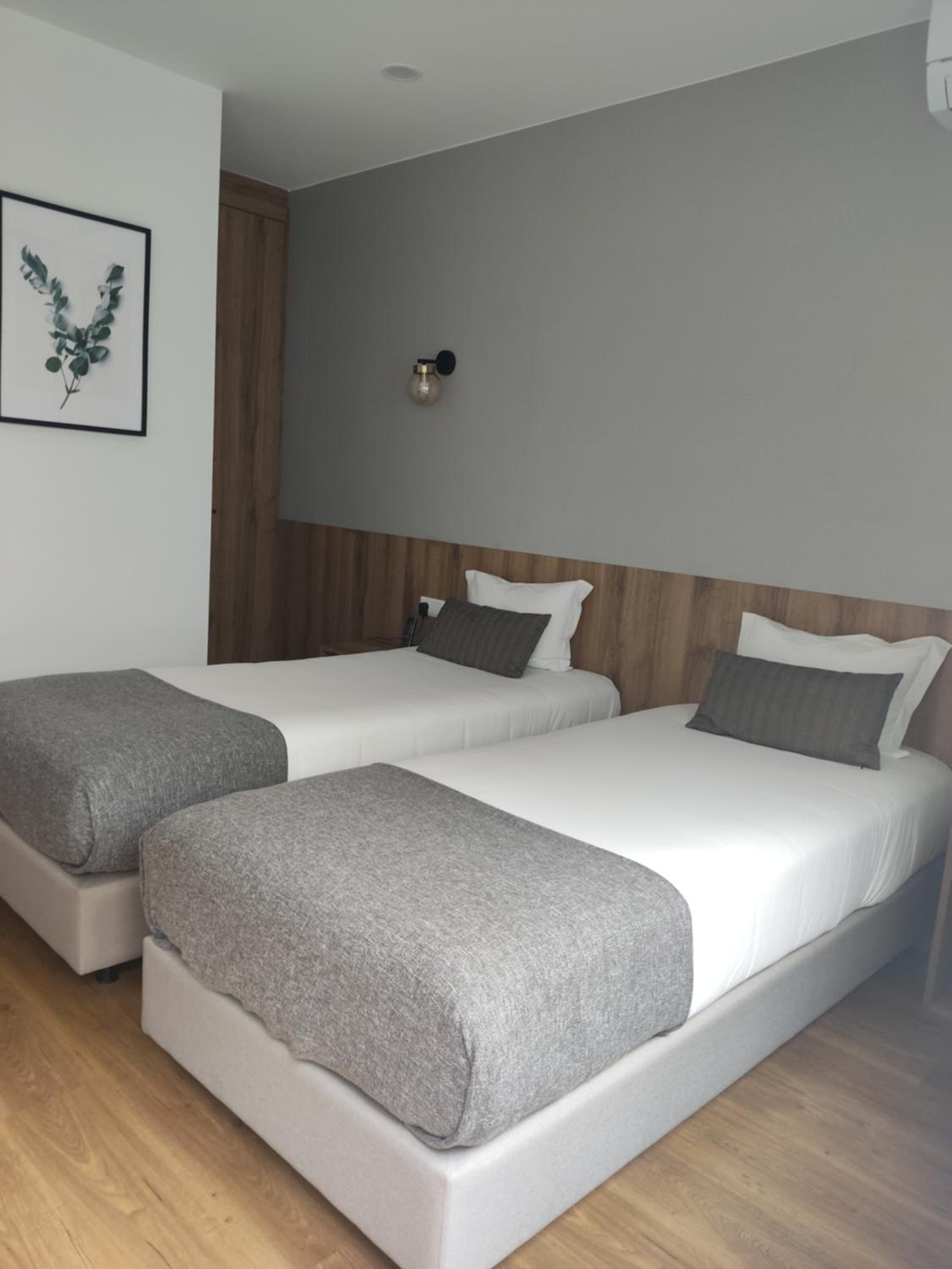 Twin Room - Photo 6