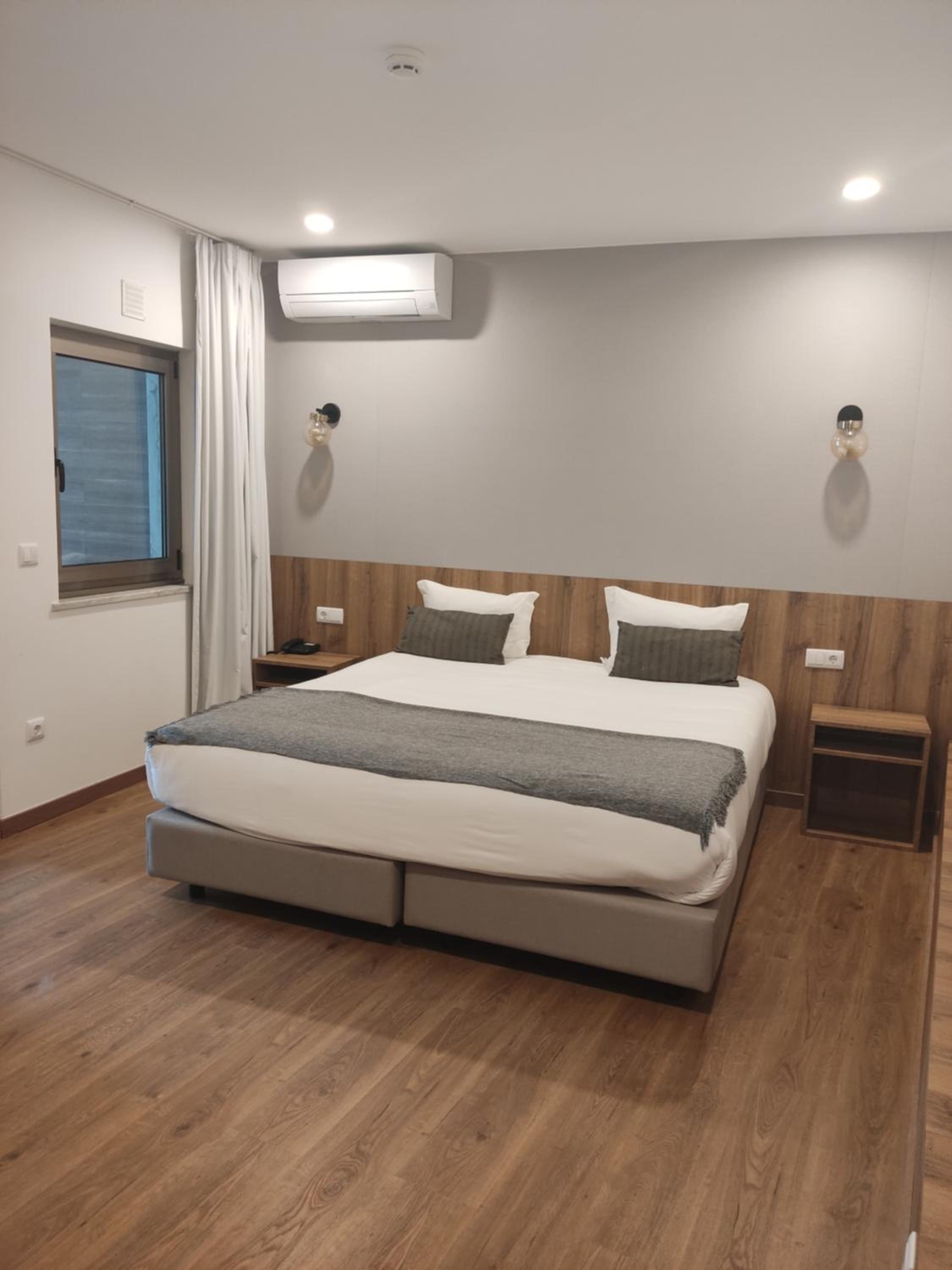 Double Room - Photo 17