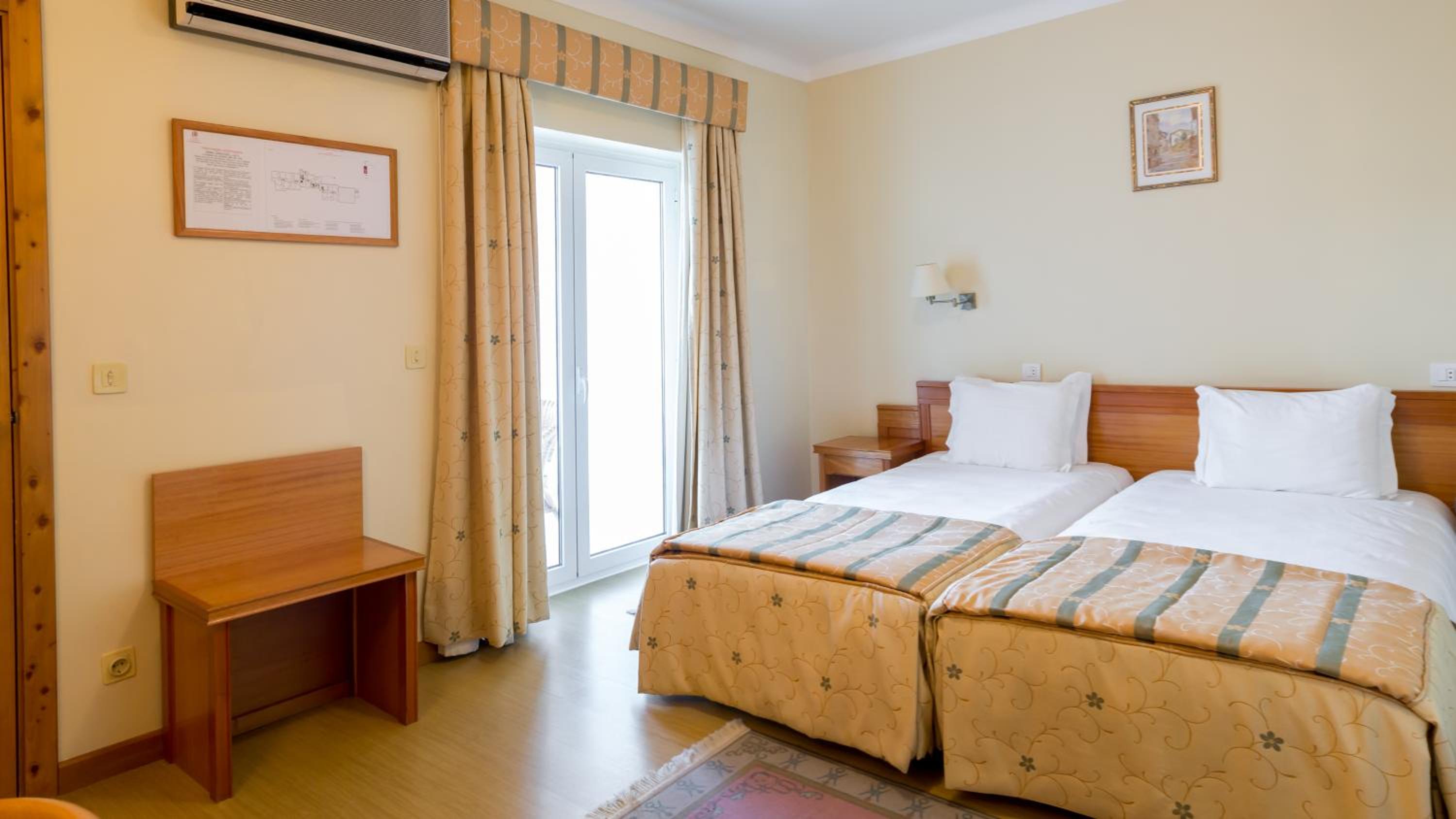 Twin Room with Balcony