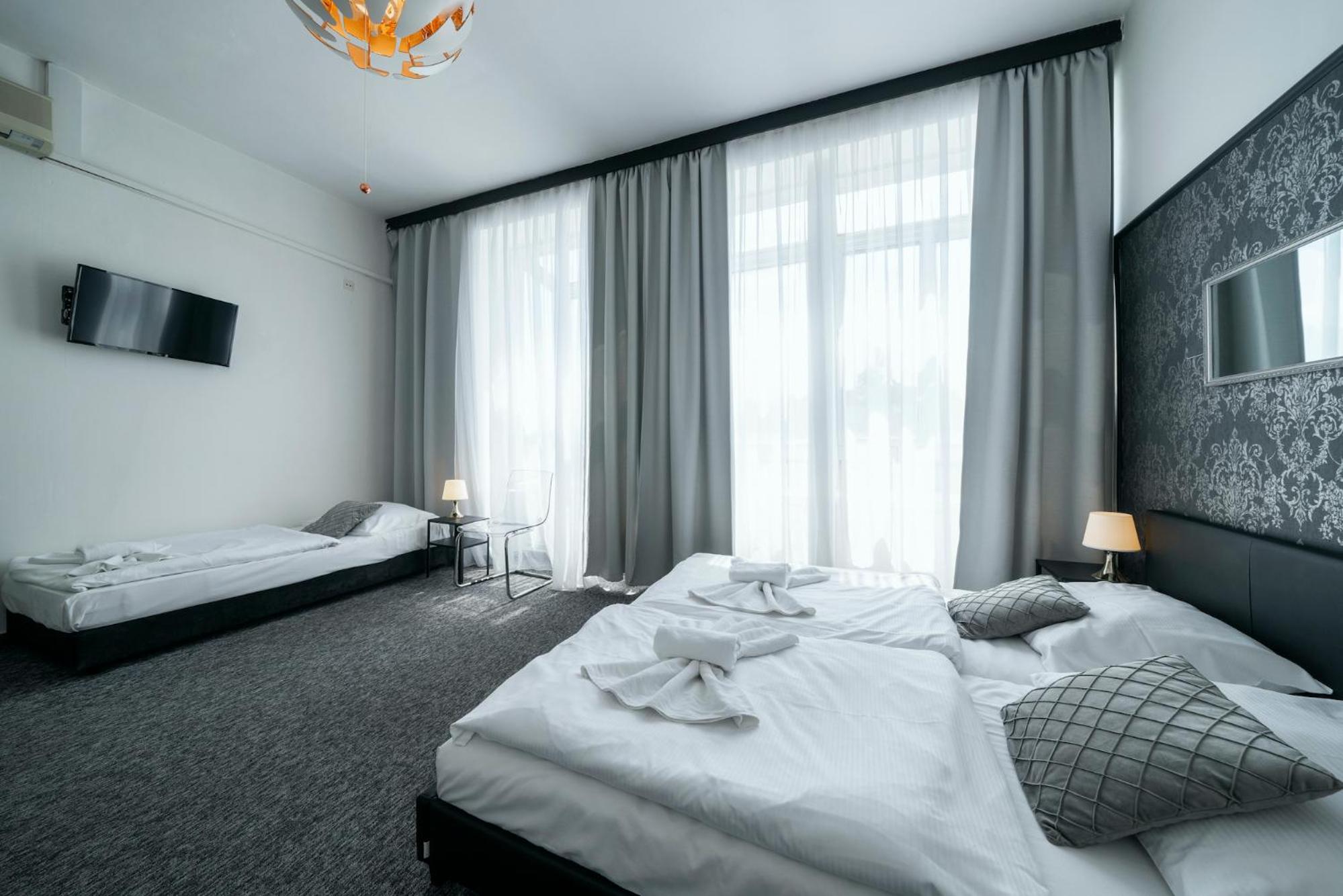 Standard Triple Room photo 2