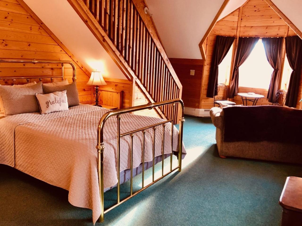 Deluxe Suite photo 1