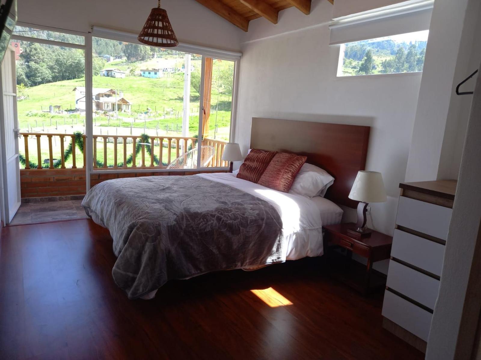 Double Room with Balcony photo 2