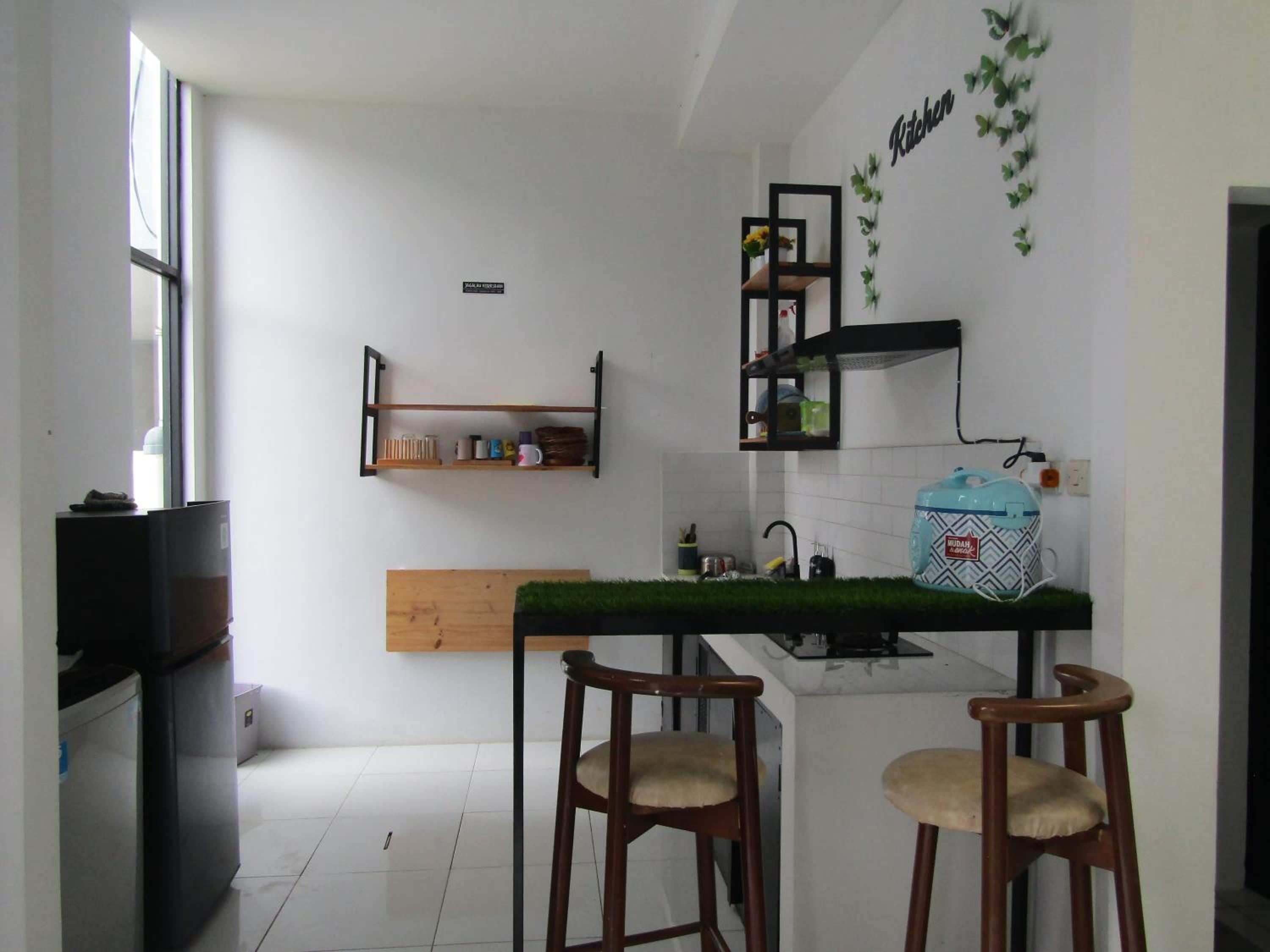 Three-Bedroom Villa - Photo 10
