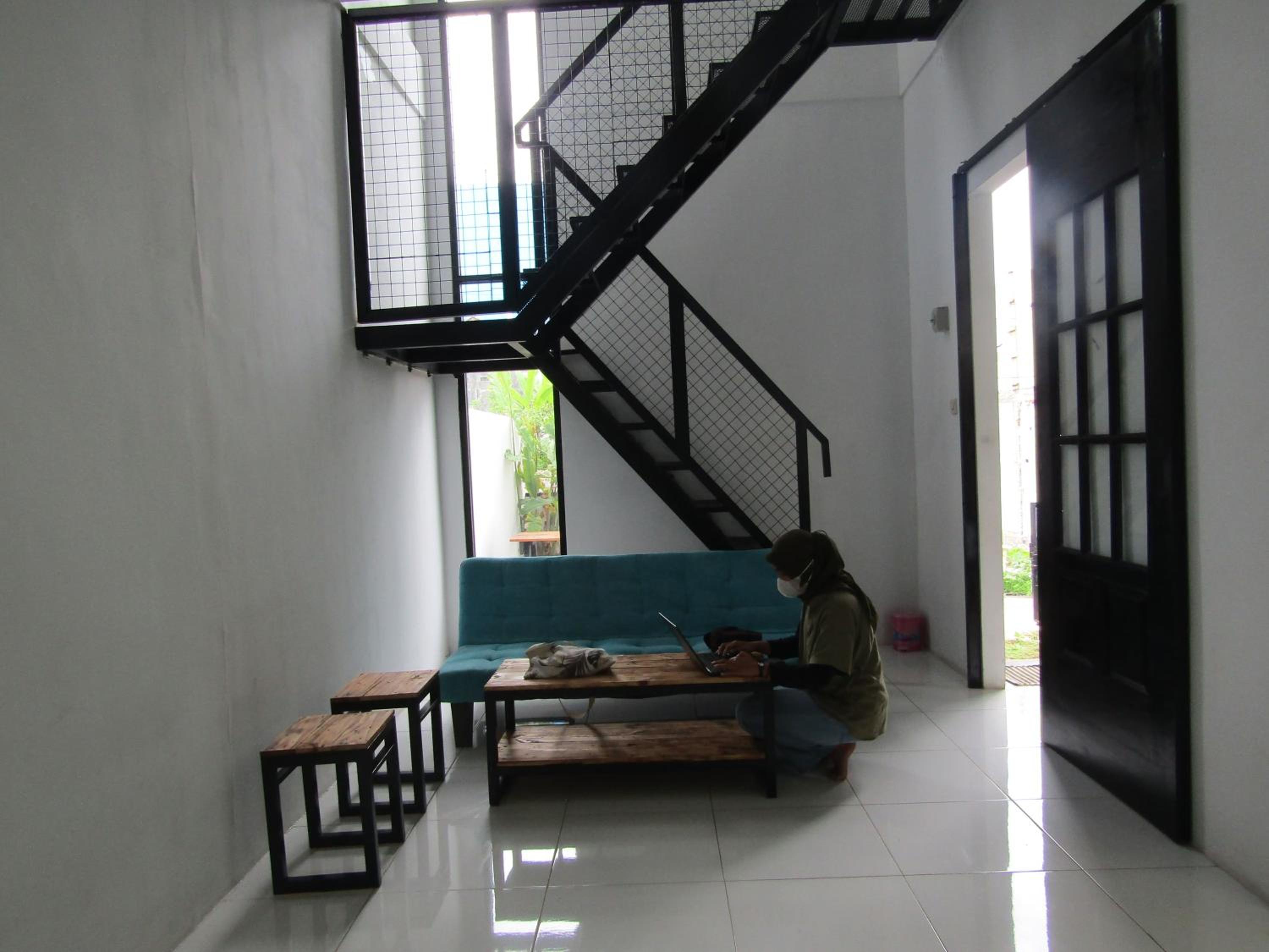 Three-Bedroom Villa - Photo 7