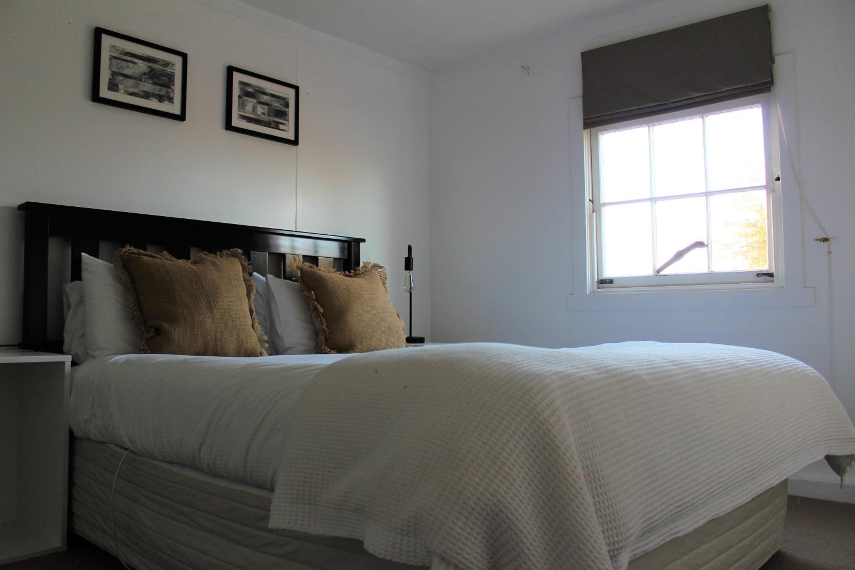 Apartment with Mountain View photo 2