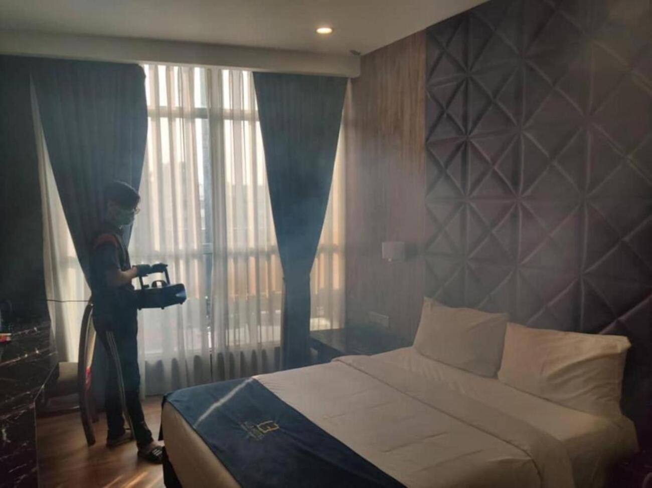 Superior King Room