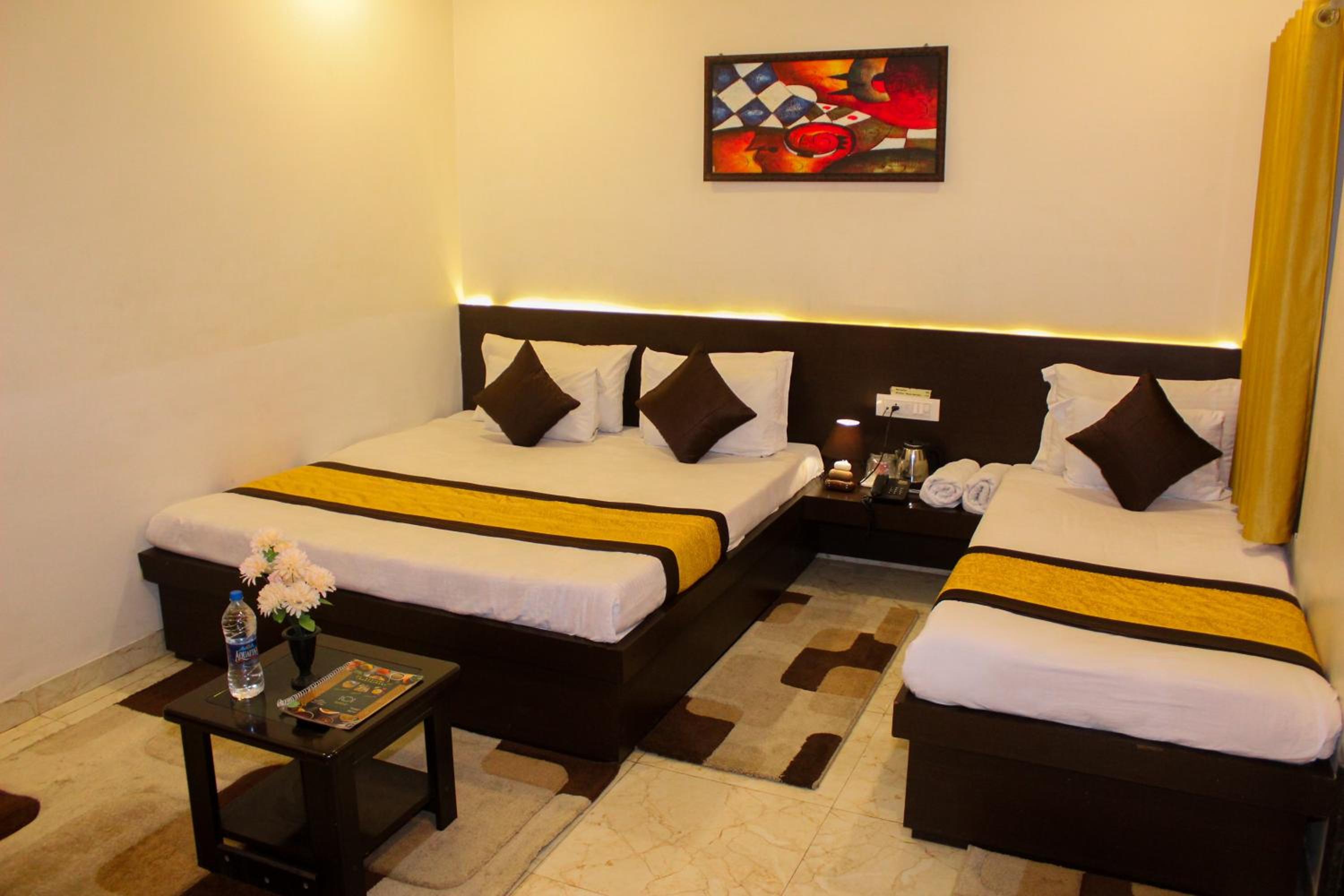 Superior Triple Room - Photo 34