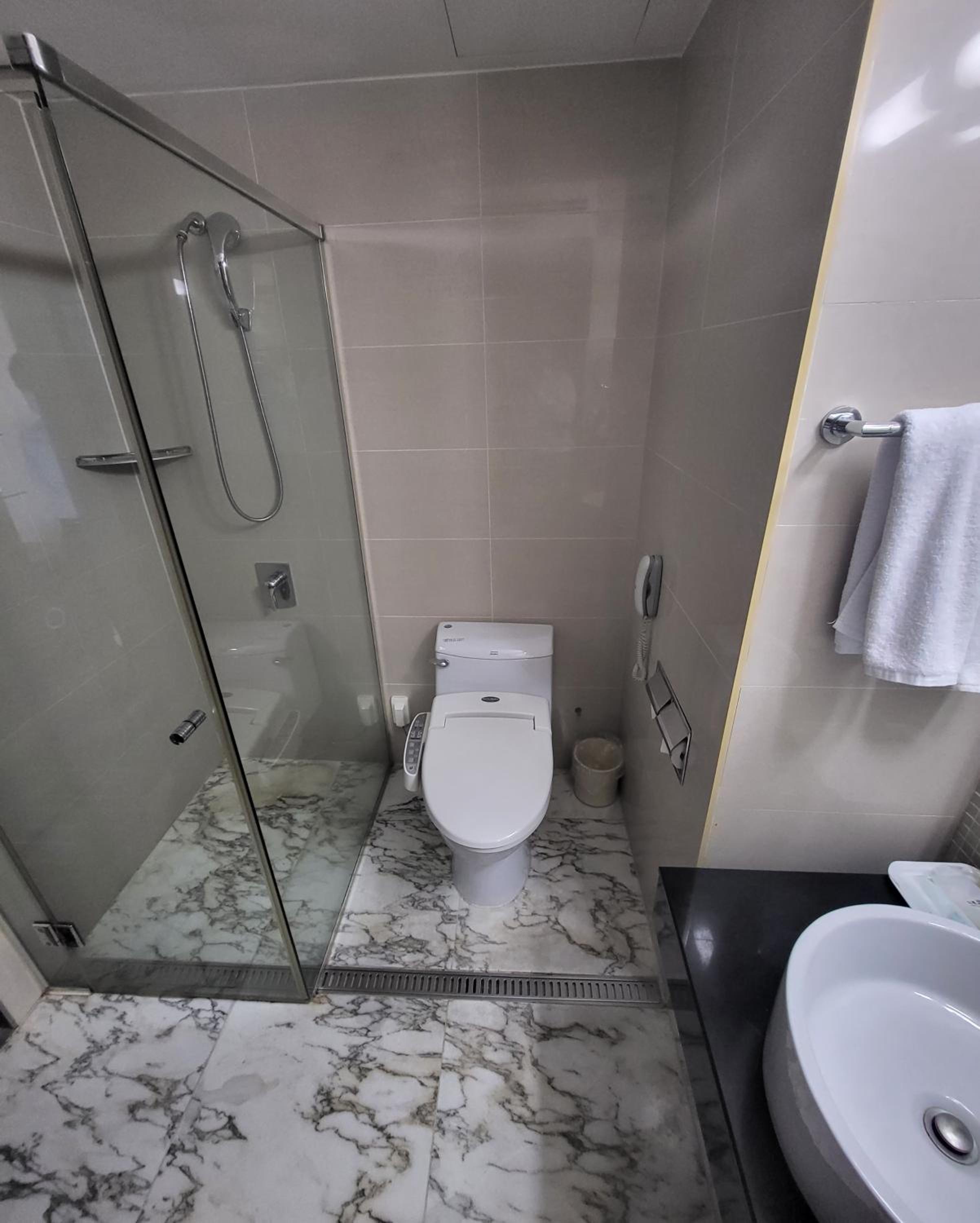 Deluxe Double Room - Photo 6