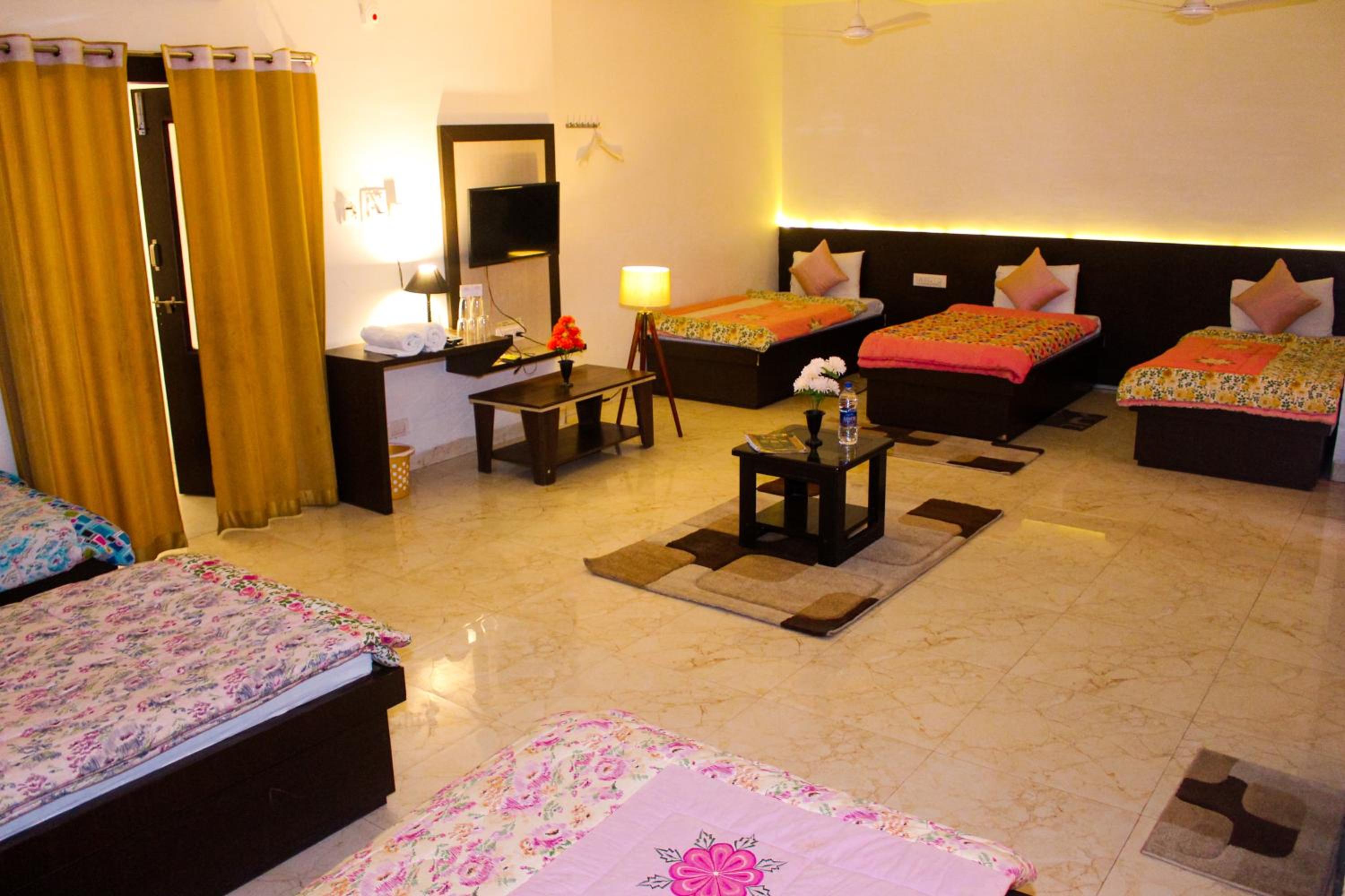 Family Suite - Photo 24