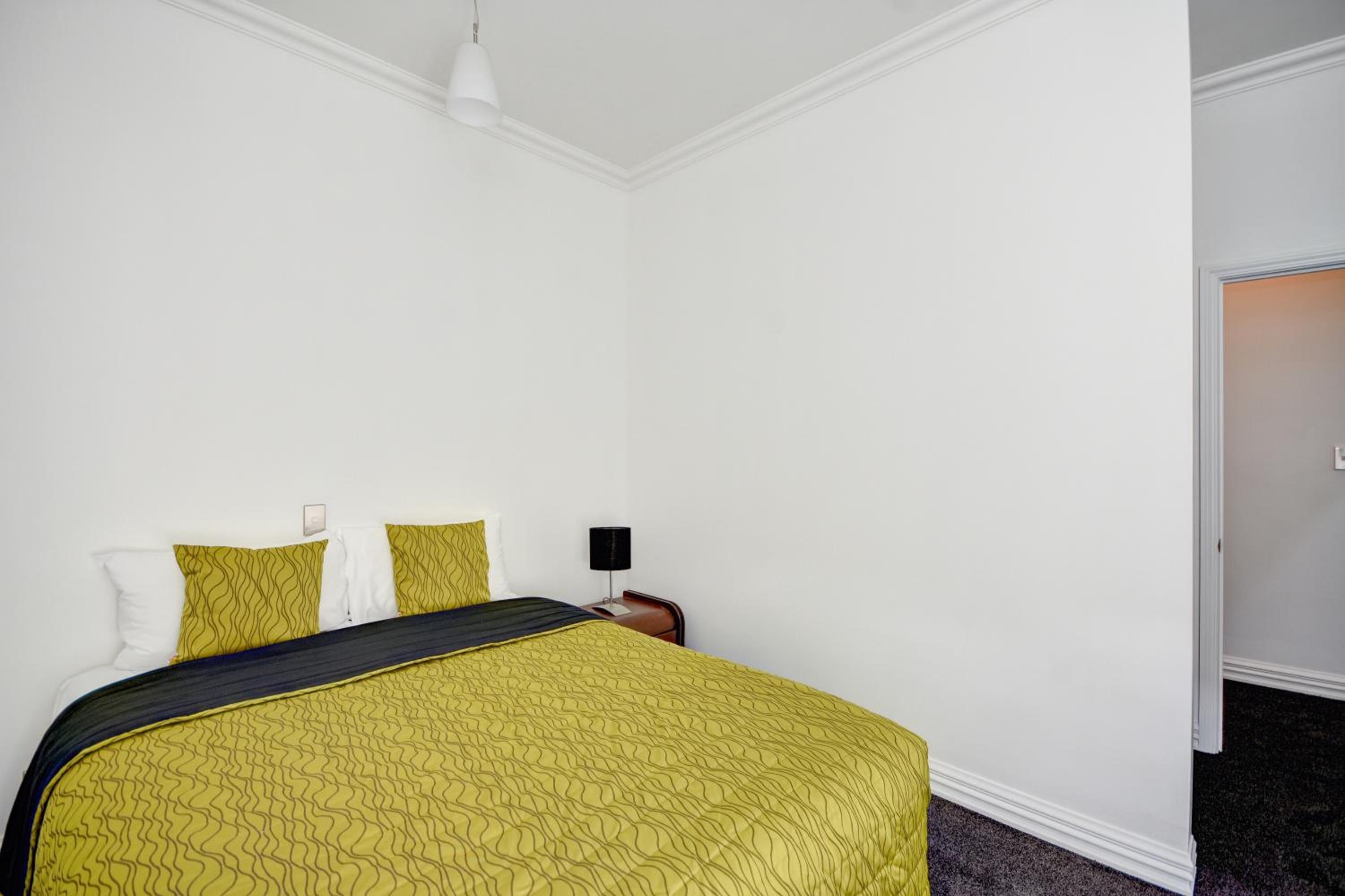 2 Bedroom Inner City Apartment - Photo 1