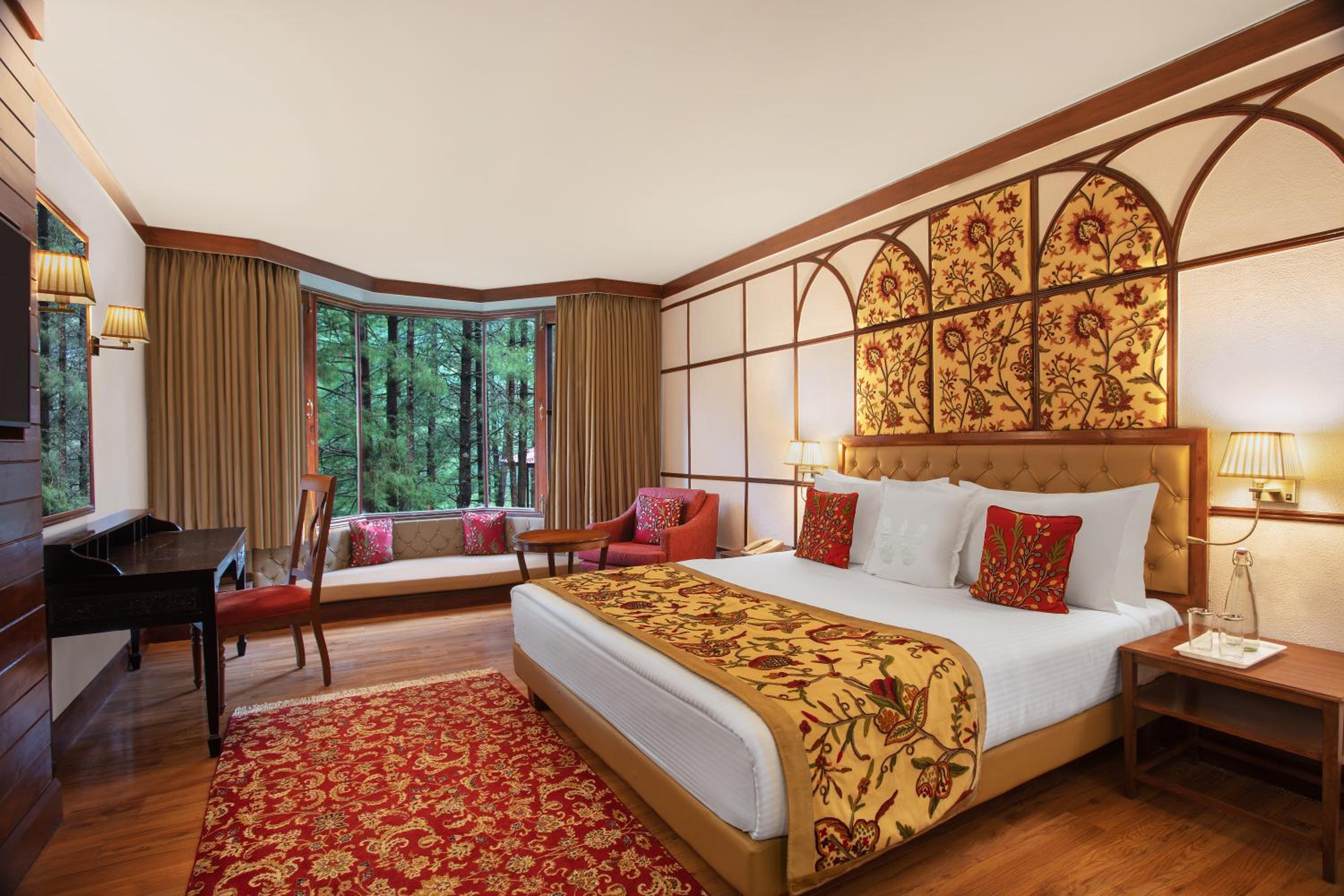 Deluxe Room - Photo 3