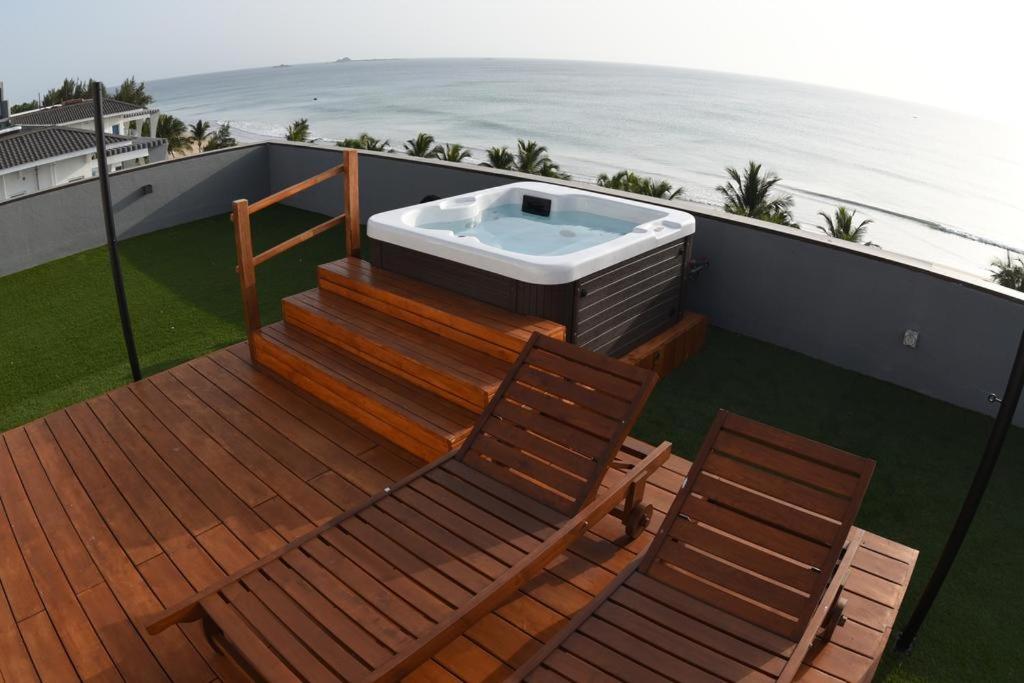 Penthouse with private Jacuzzi  photo 3