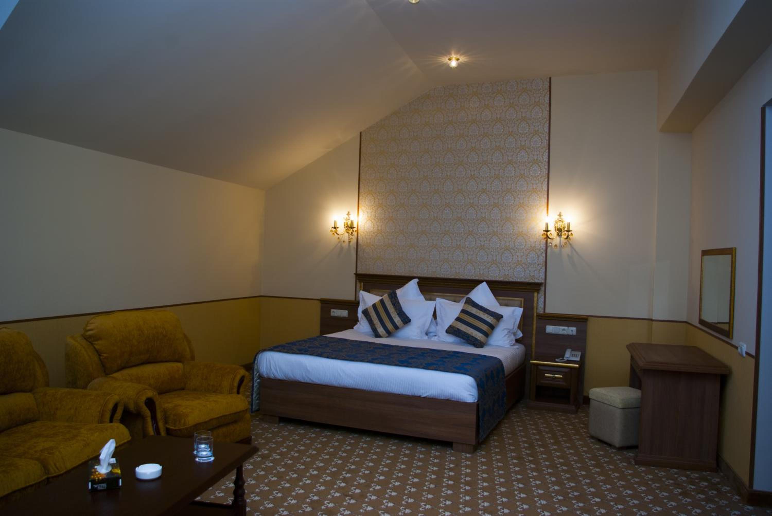 Junior Suite (2 Adults) photo 2