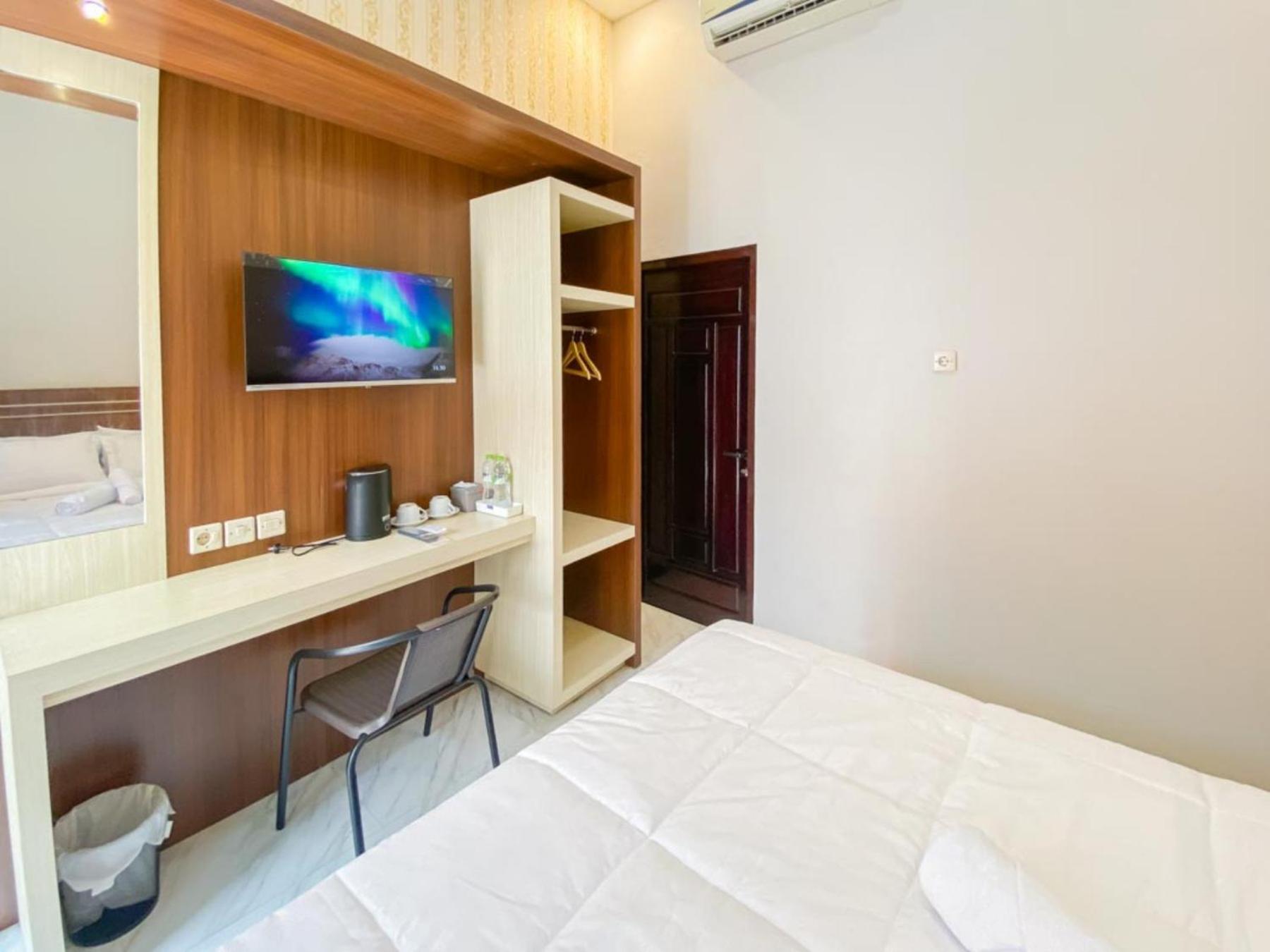 Standard Double Room - Photo 4