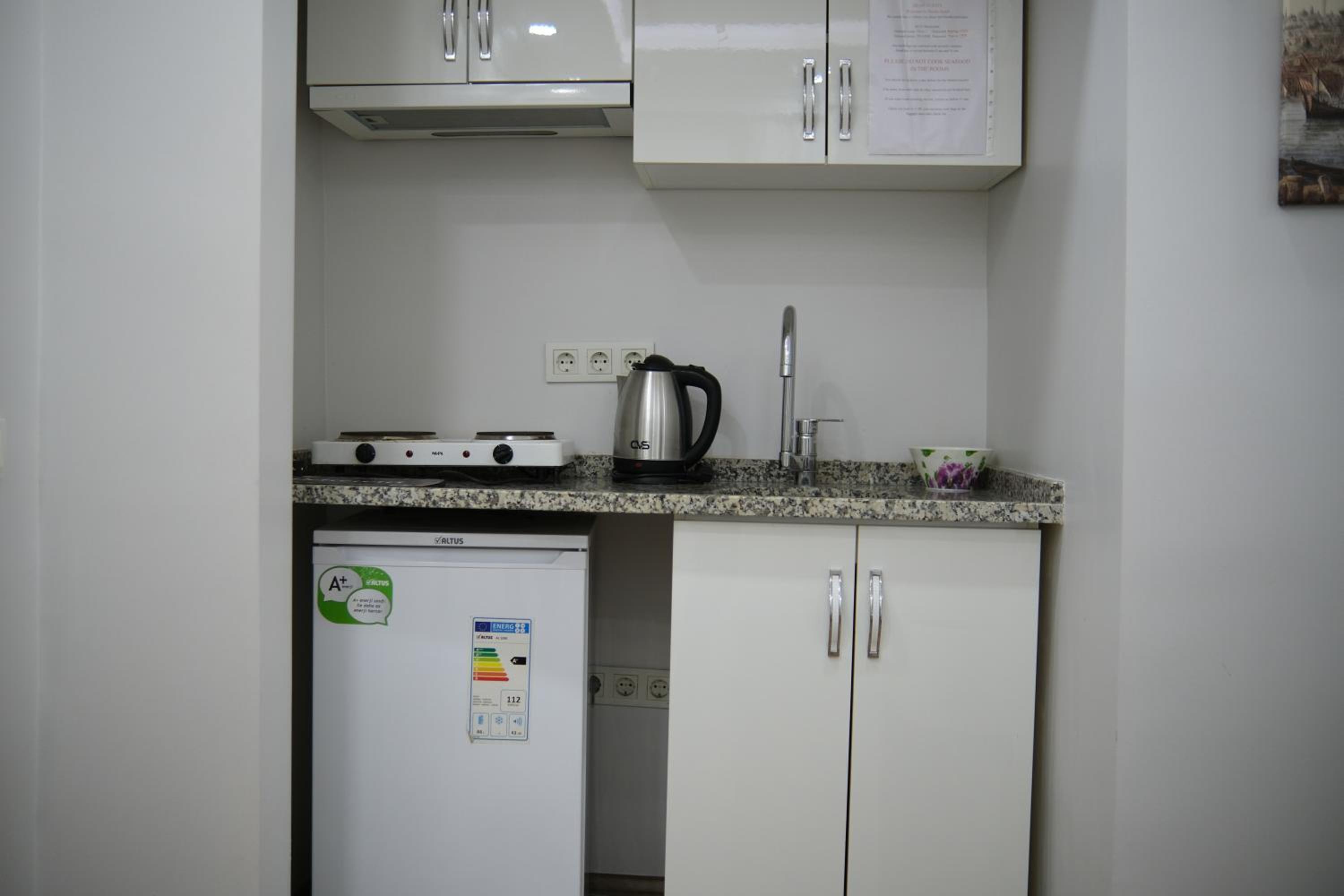 Single Room photo 3