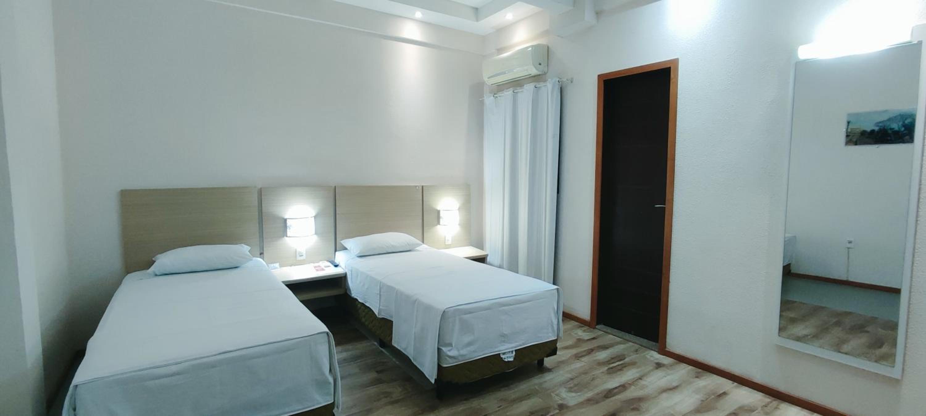 Deluxe Twin Room photo 1