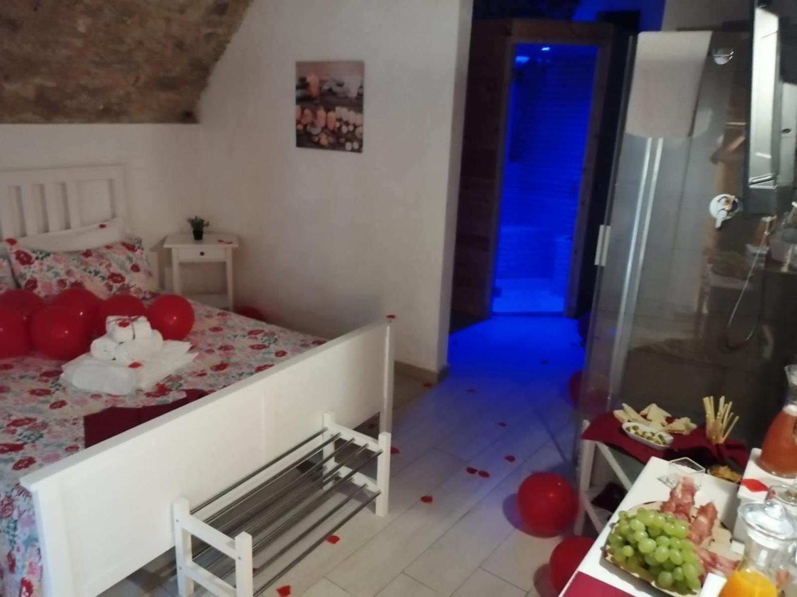 Suite with Private Pool and Sauna - Photo 1