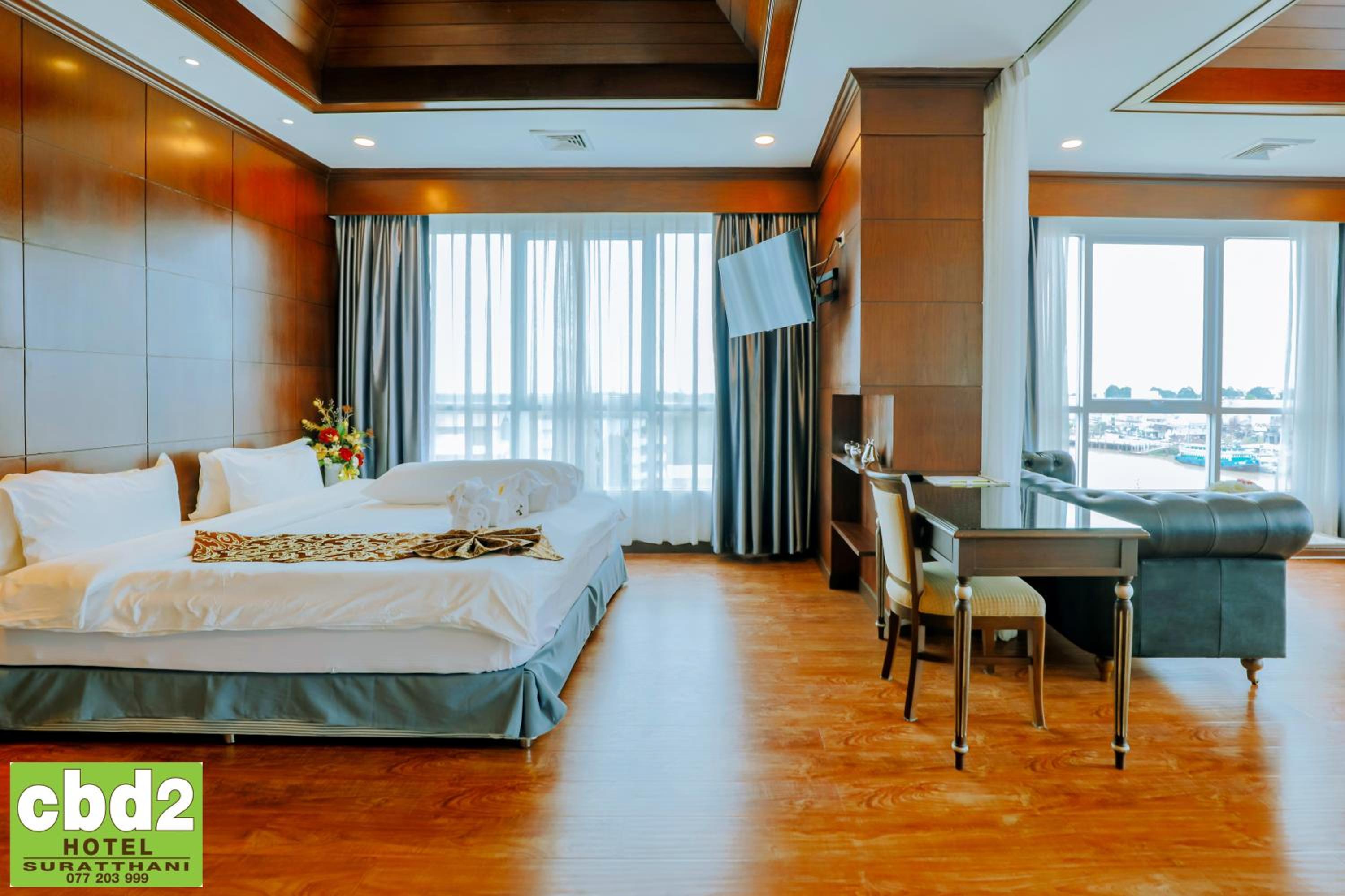 Suite - Photo 7
