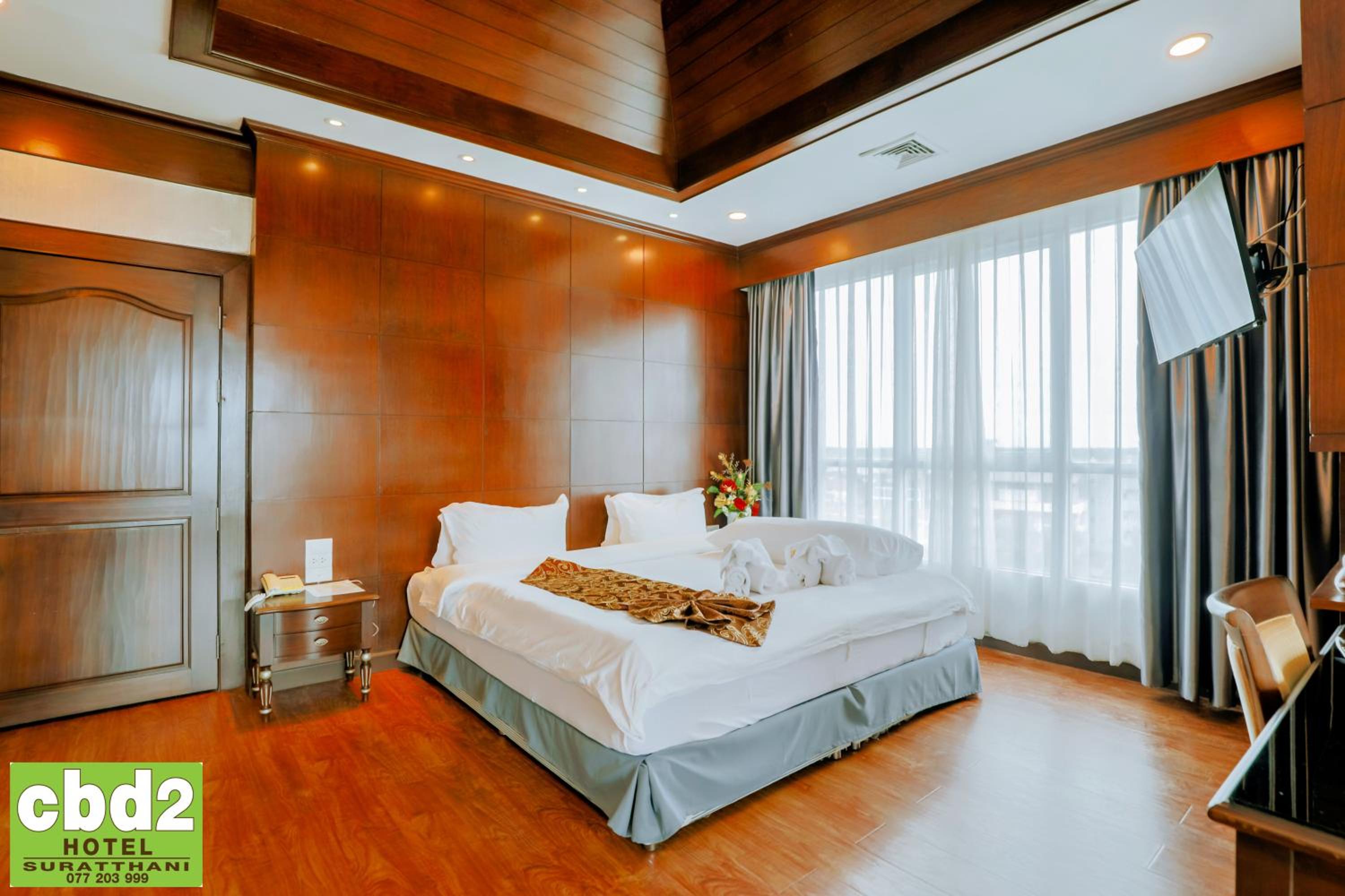 Suite - Photo 8
