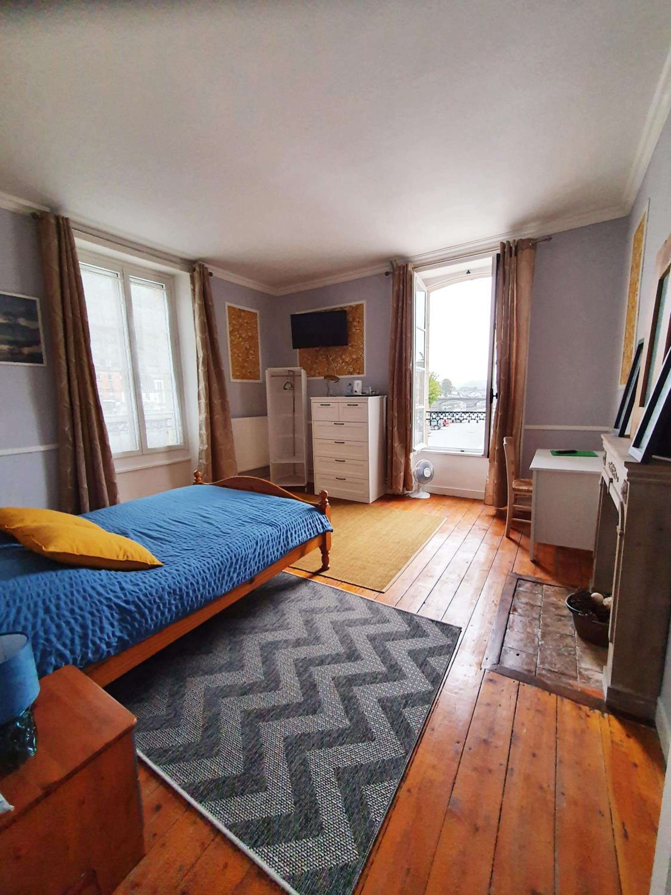 Double Room with Private Bathroom photo 2