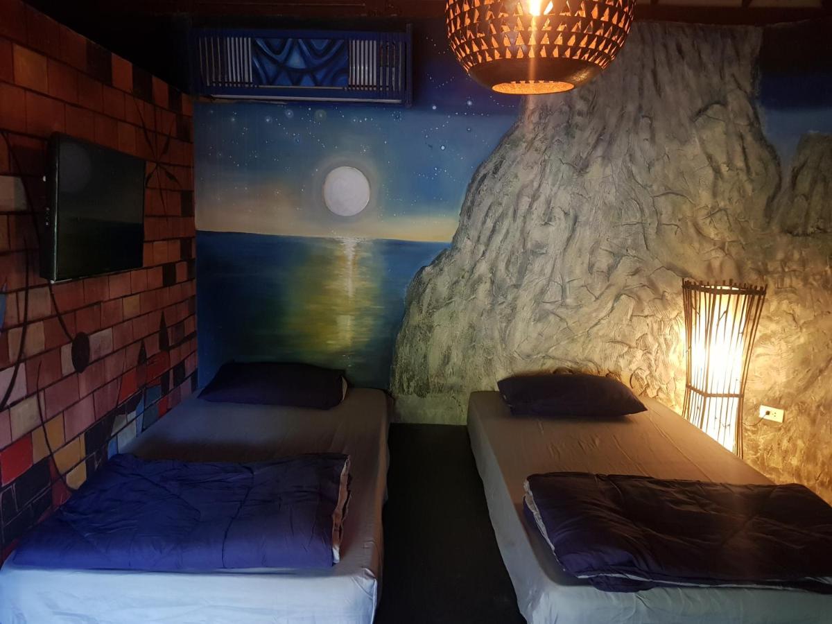 Deluxe Twin Room photo 2