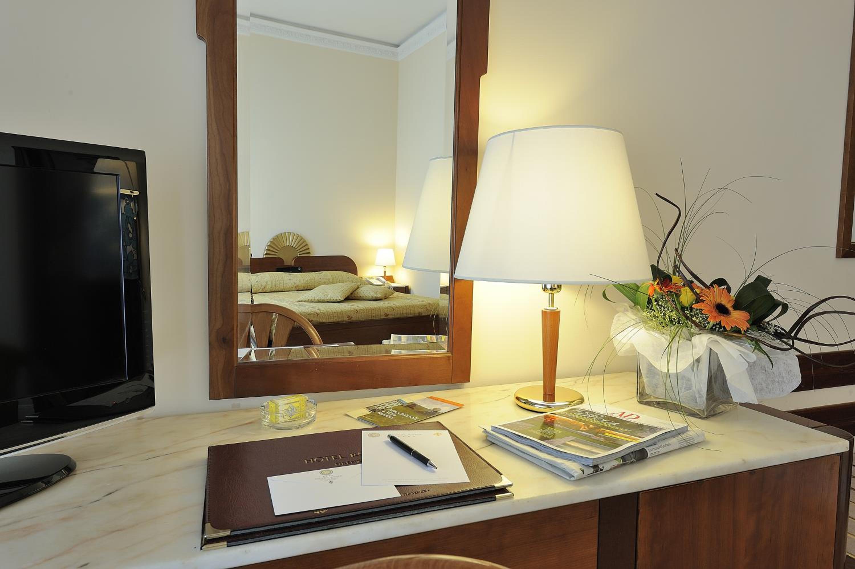 Two Connecting Double or Twin Rooms