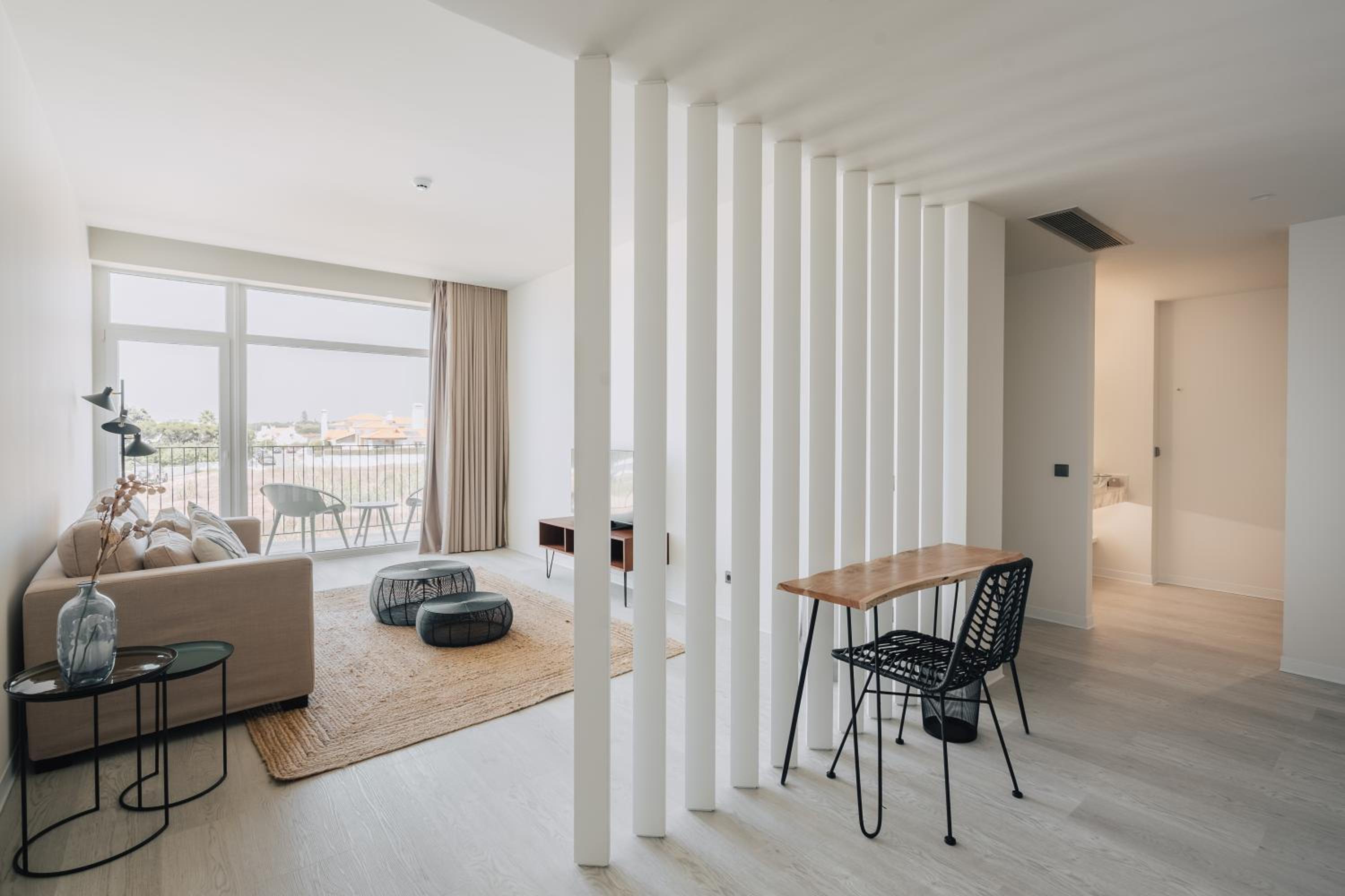 Suite with Side Sea View - Photo 1