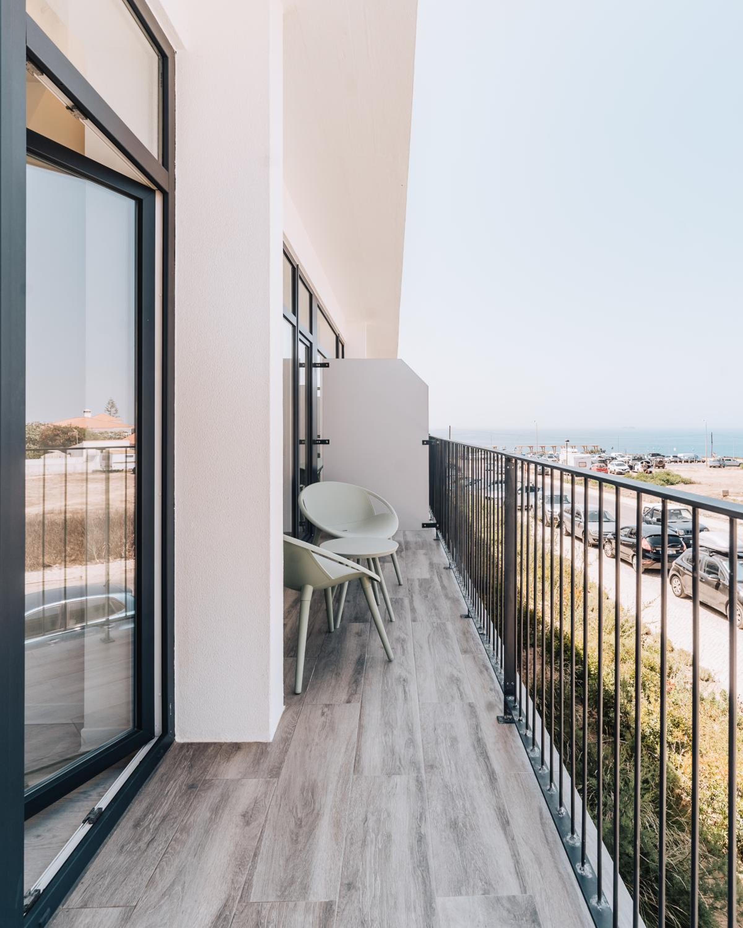 Suite with Side Sea View - Photo 4
