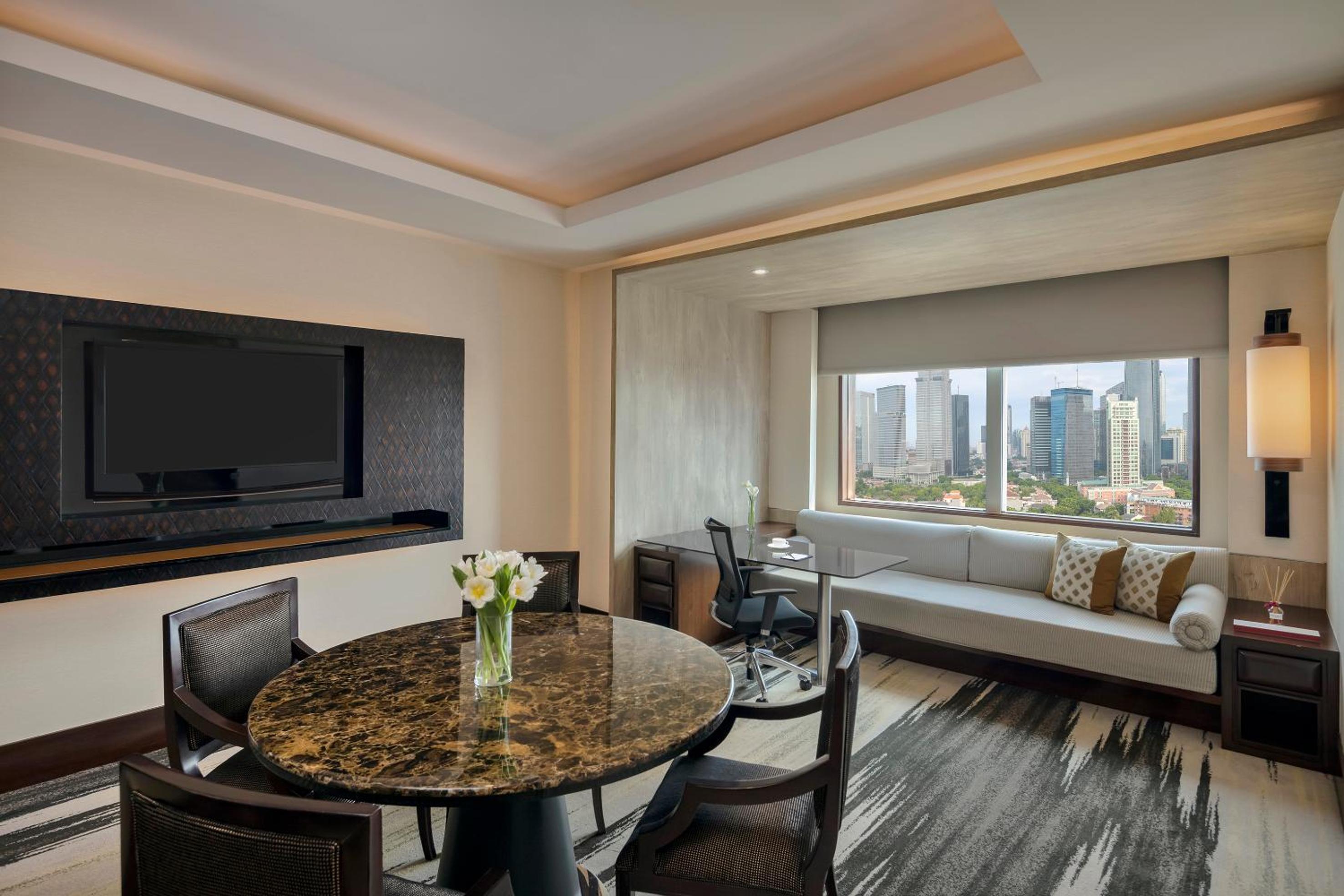 Grand Suite Red Level - Photo 2