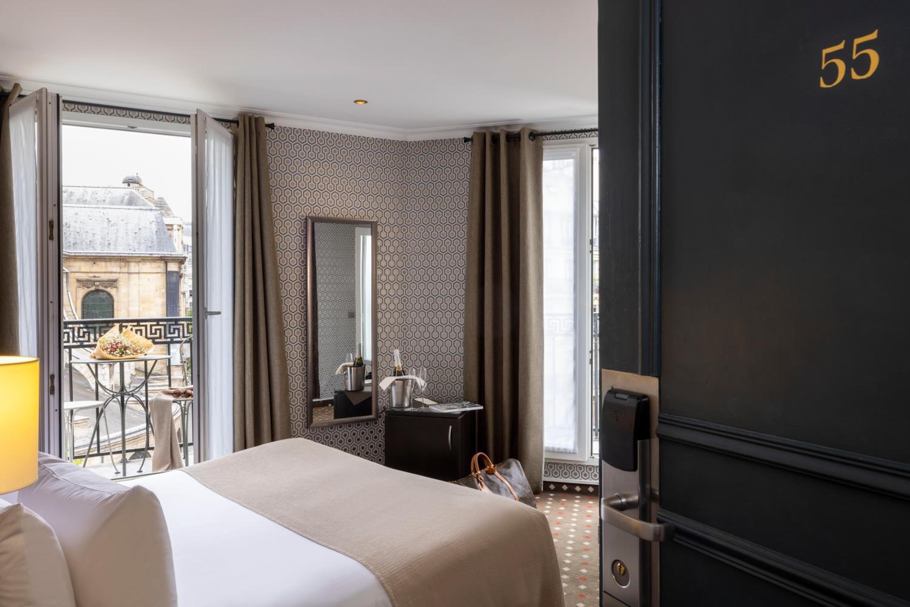 Superior Double Room with Balcony