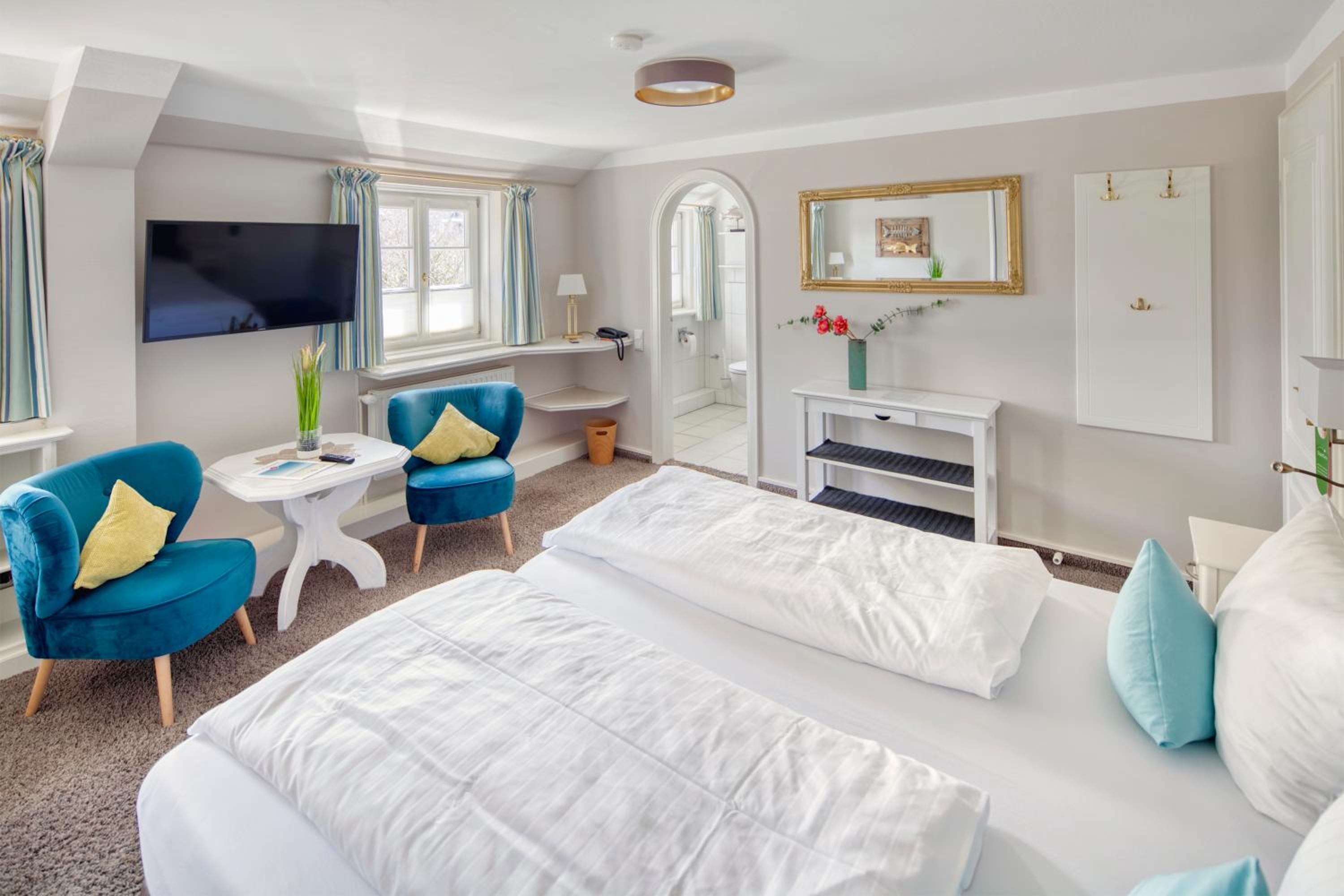 Deluxe Double Room photo 2