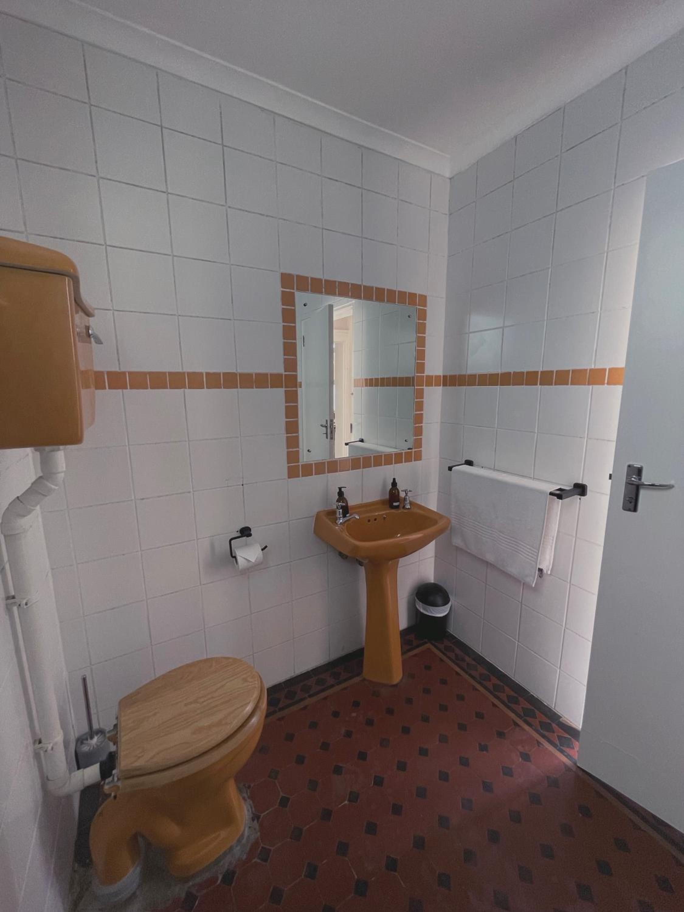 Superior Double Ensuite - Photo 14