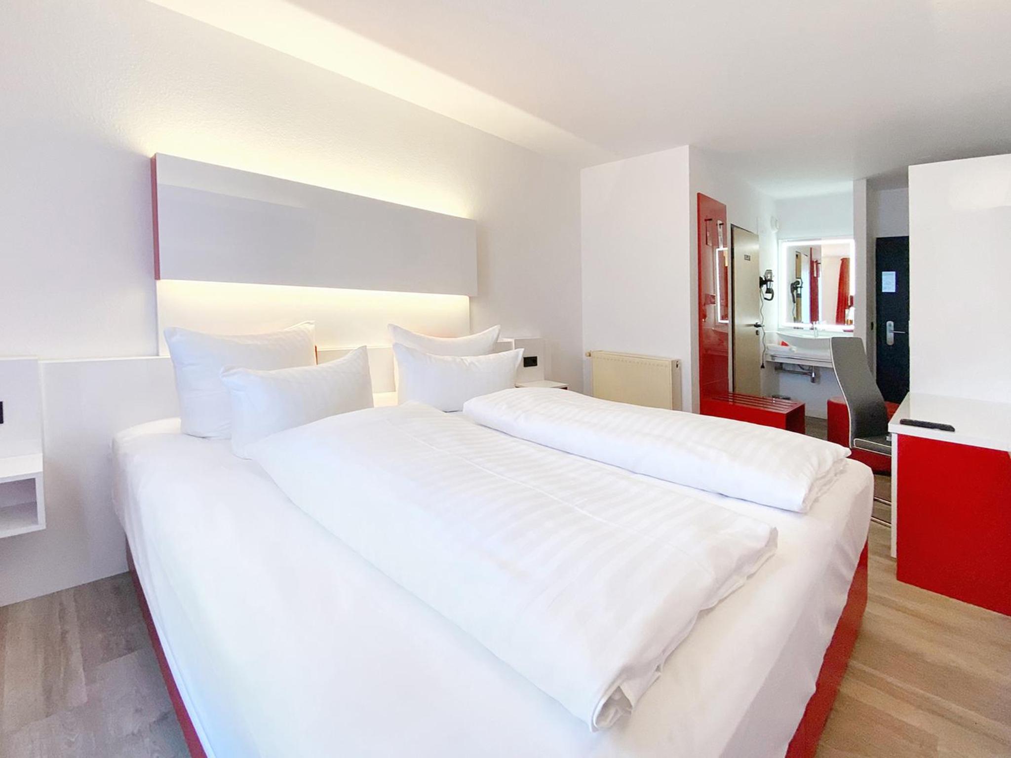 Standard Double Room photo 2