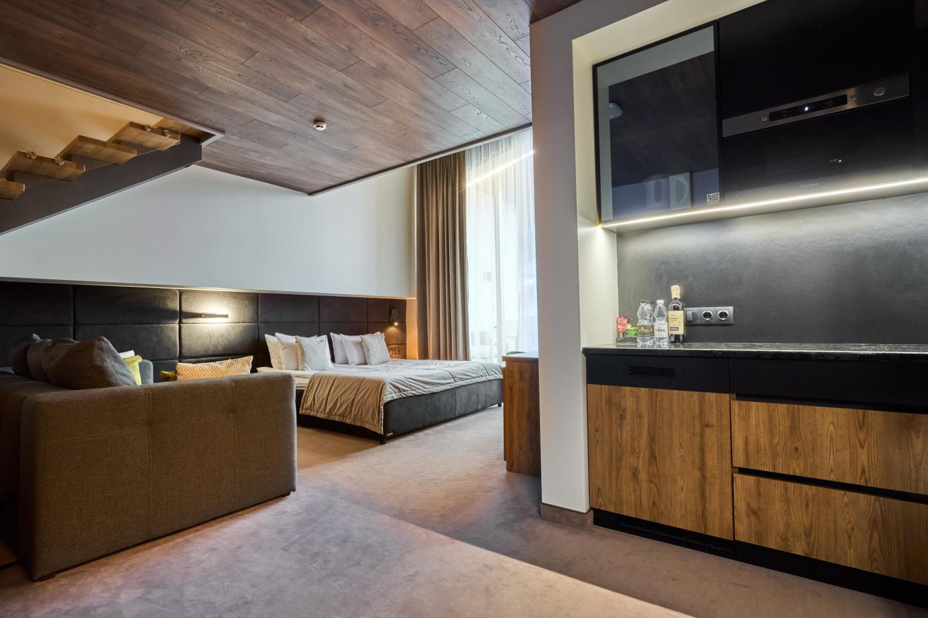 Duplex Suite