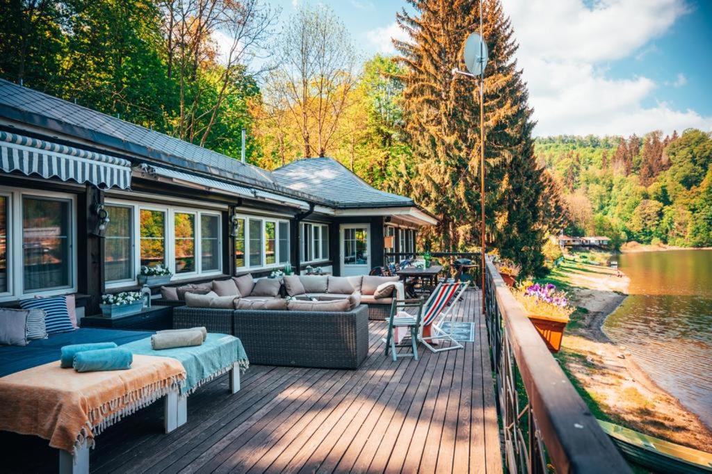 Villa photo 1