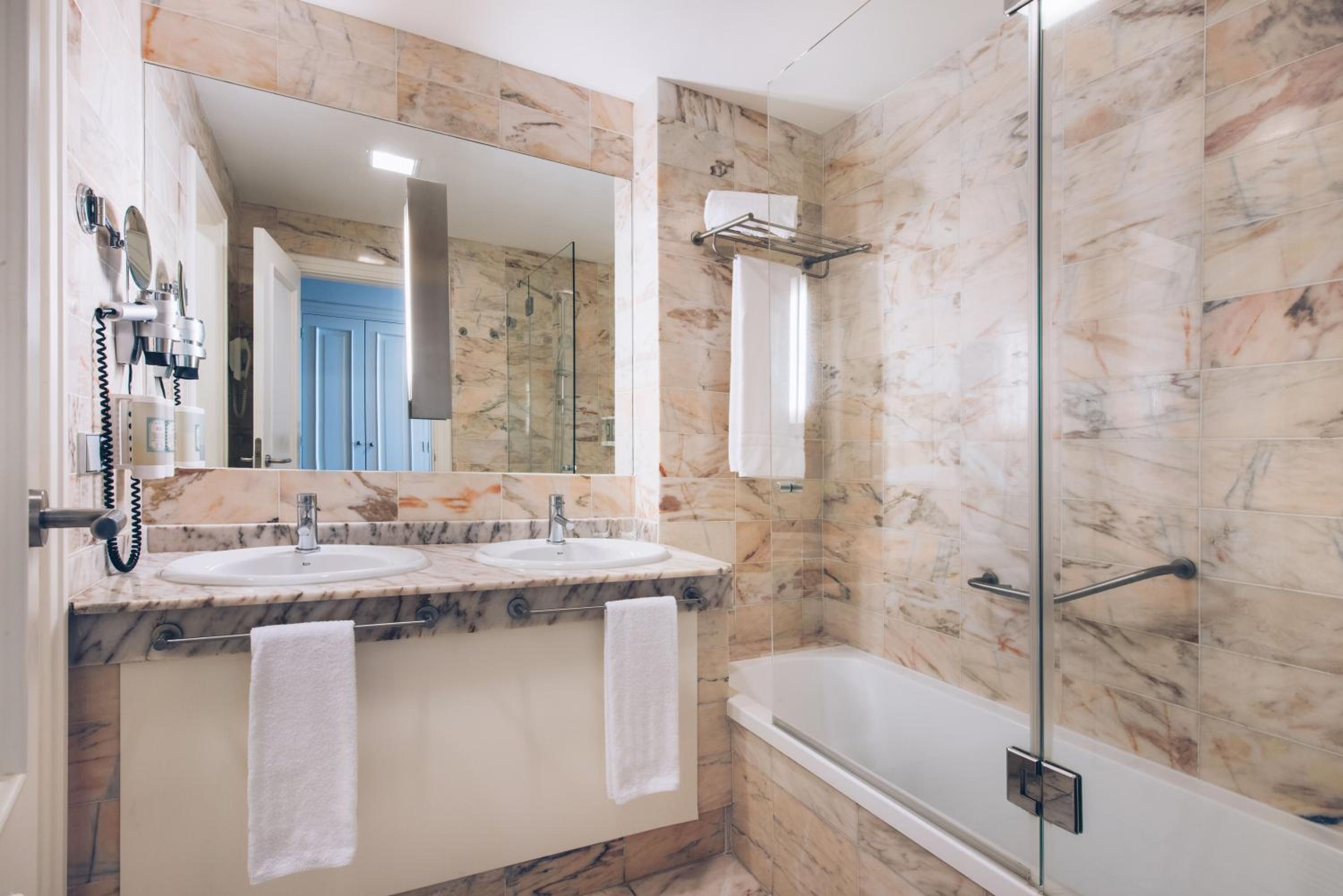 Double Room Single Use