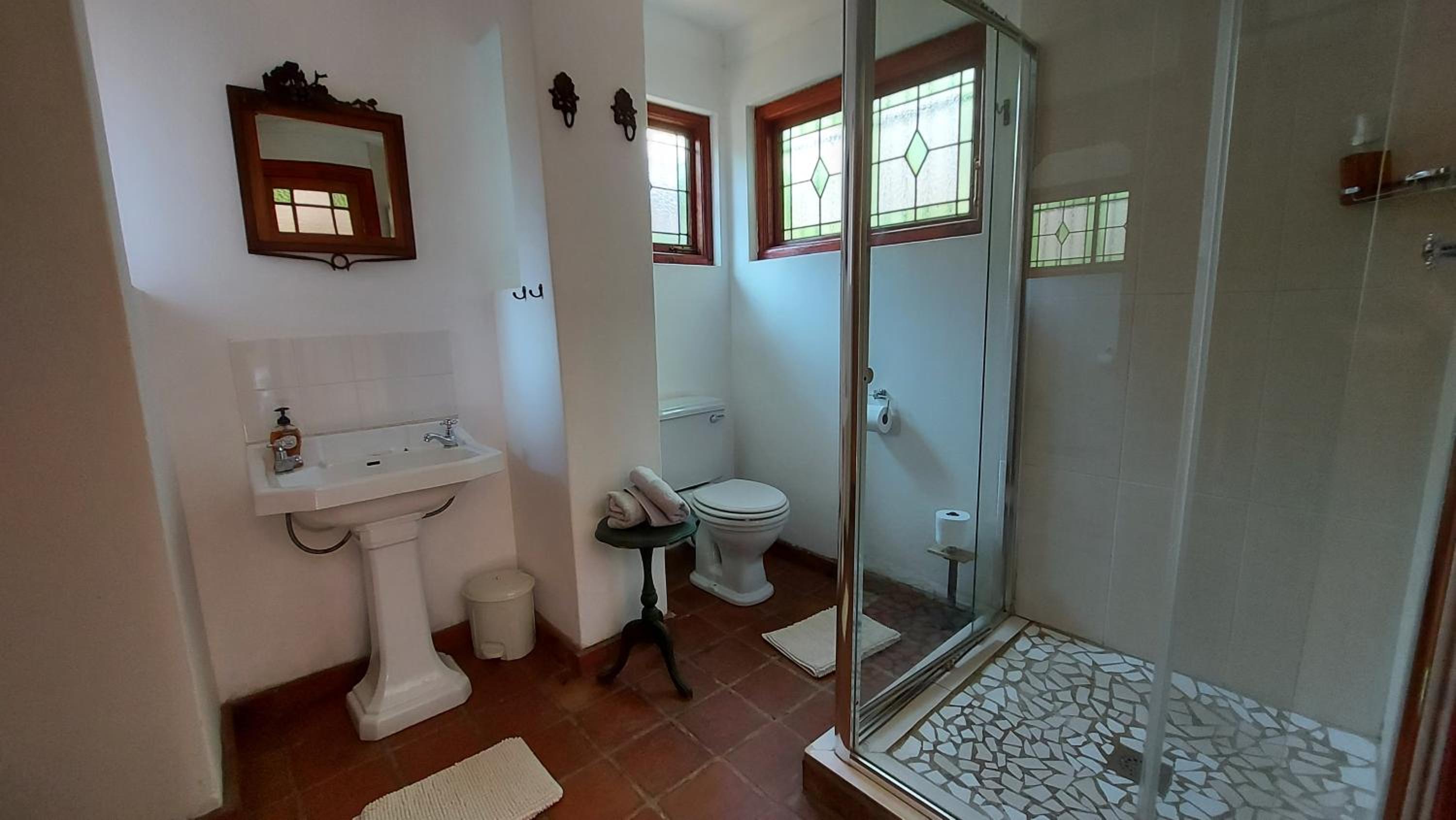 Two-Bedroom Apartment - Photo 19