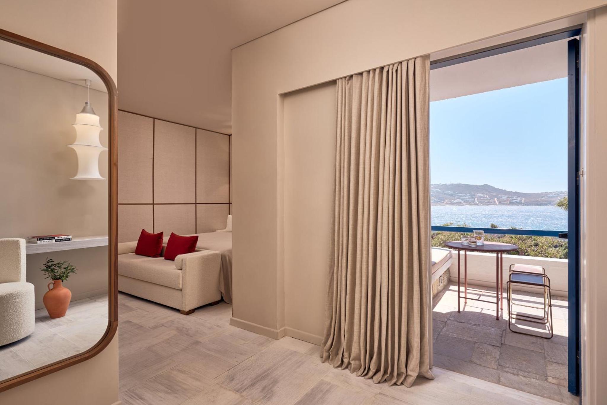 Superior Room Sea View - Photo 2